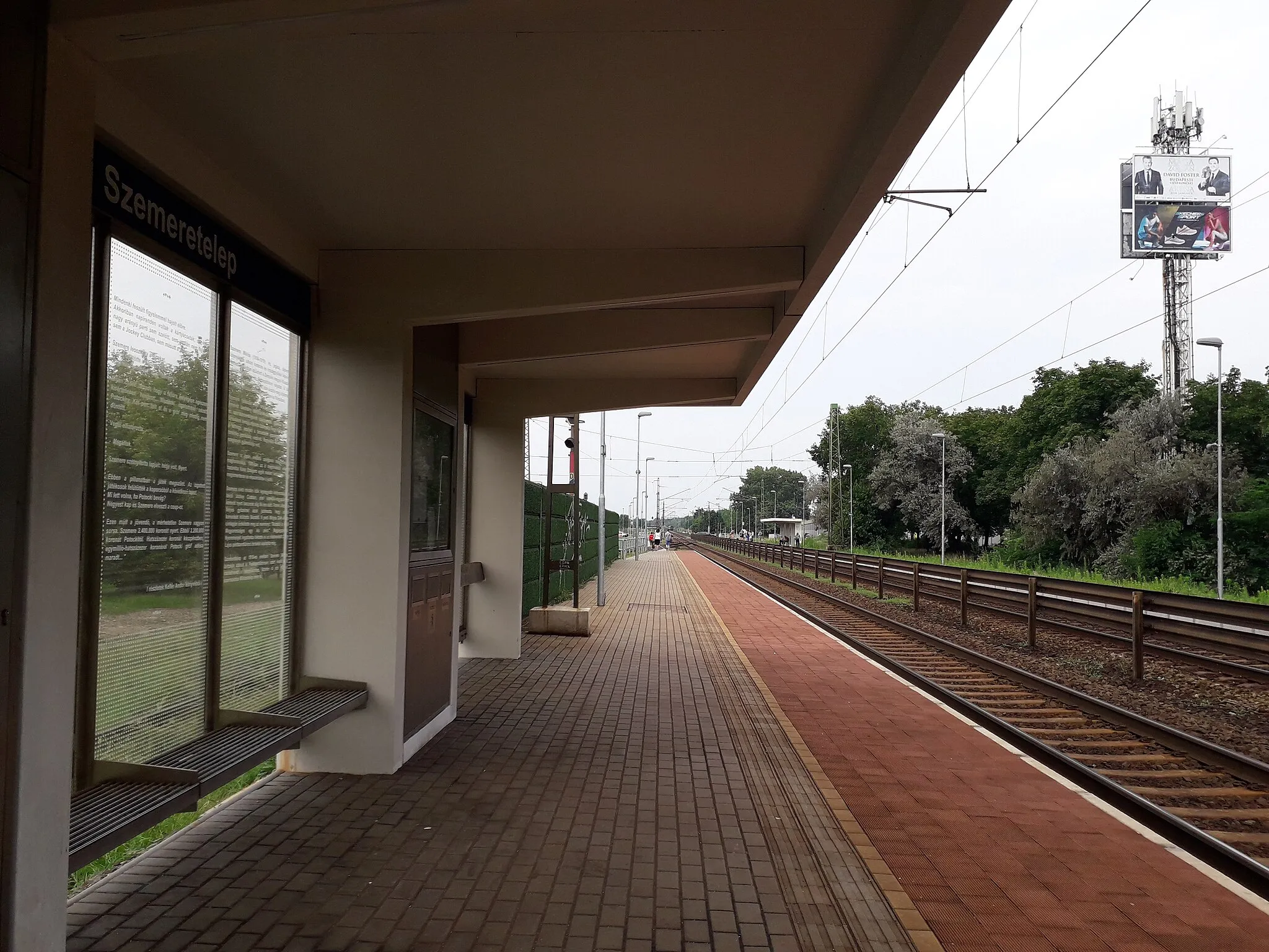 Photo showing: Szemeretelep station after rebuilding