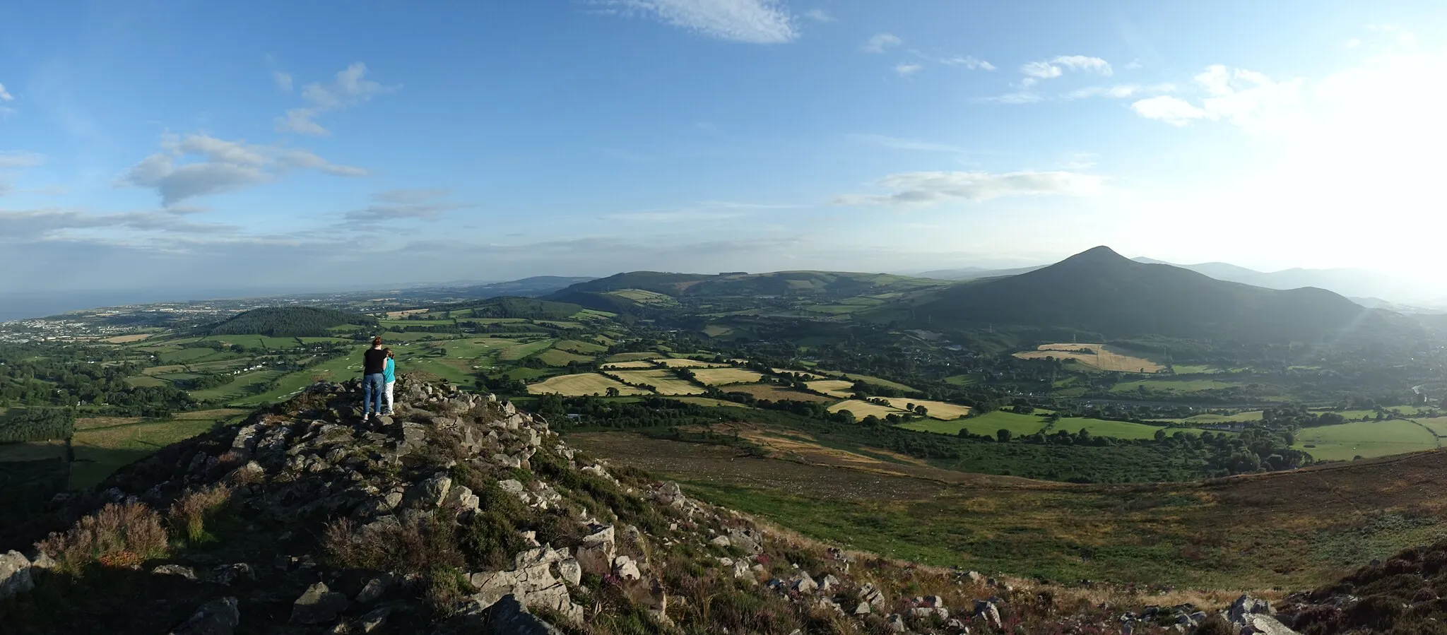Photo showing: Panorama from Little Sugar Loaf