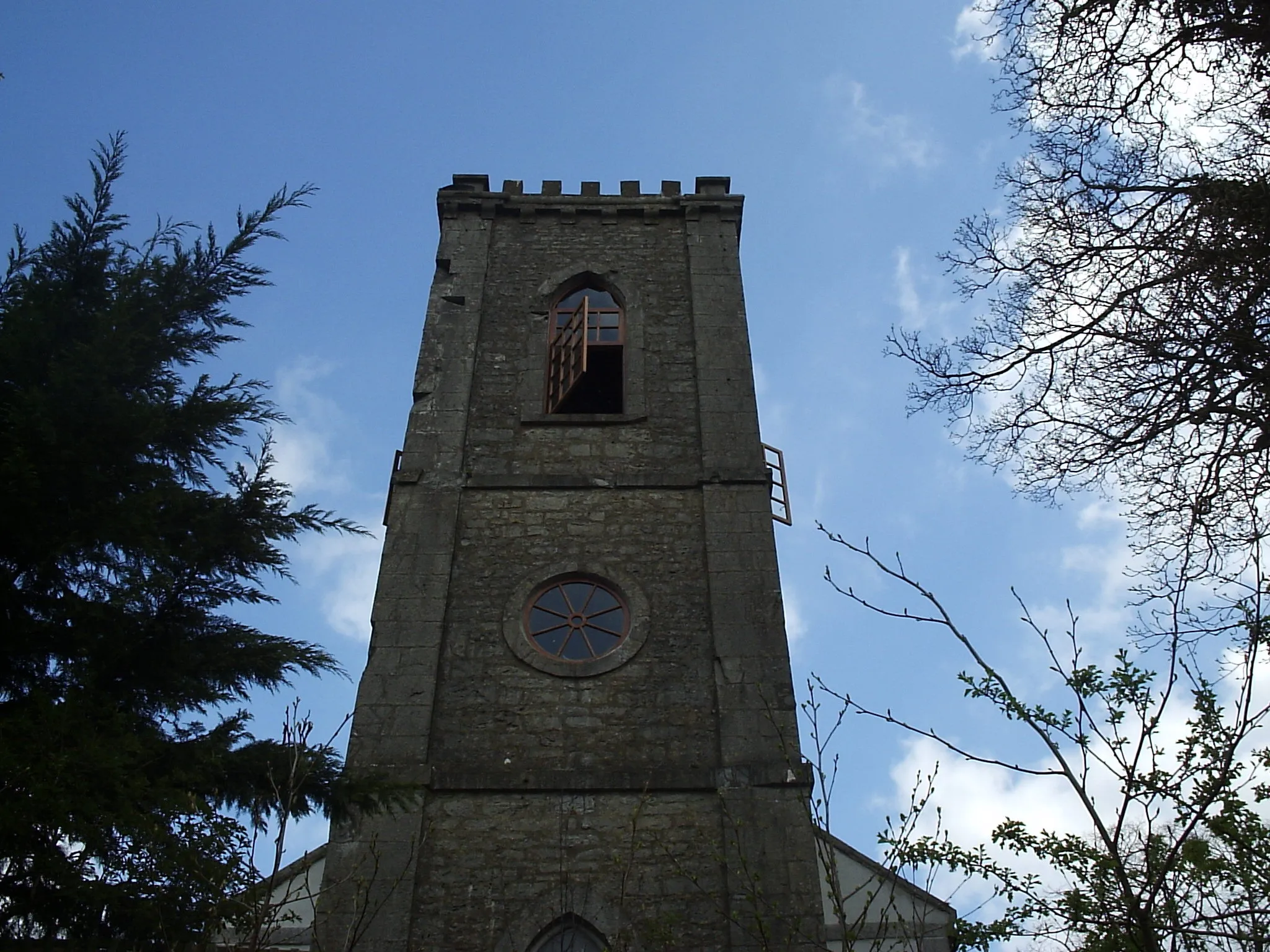 Photo showing: Rochfortbidge's church