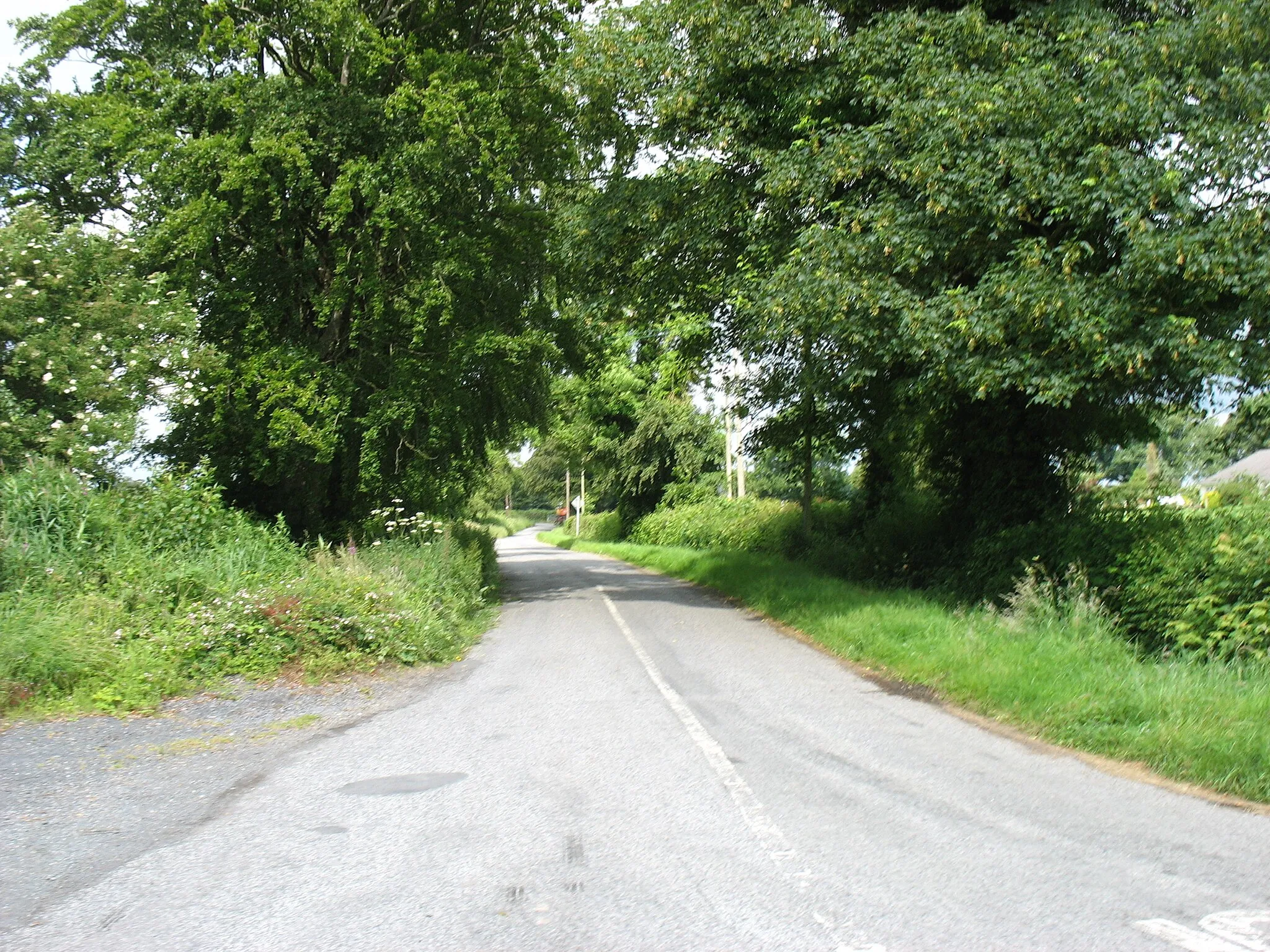 Photo showing: At the Kilcavan Cross Roads