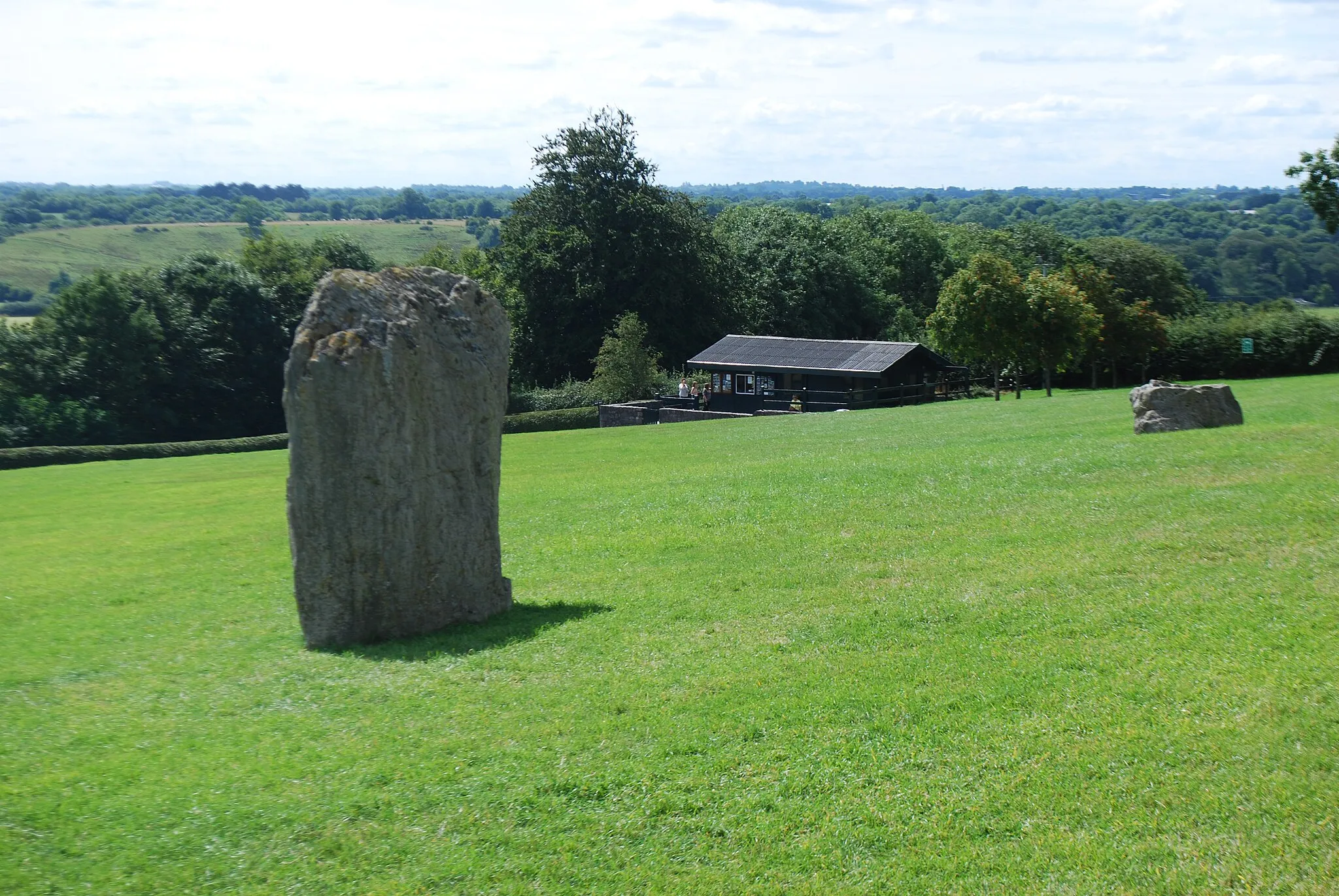 Photo showing: Vue de Newgrange, site archéologique de Brú na Bóinne.