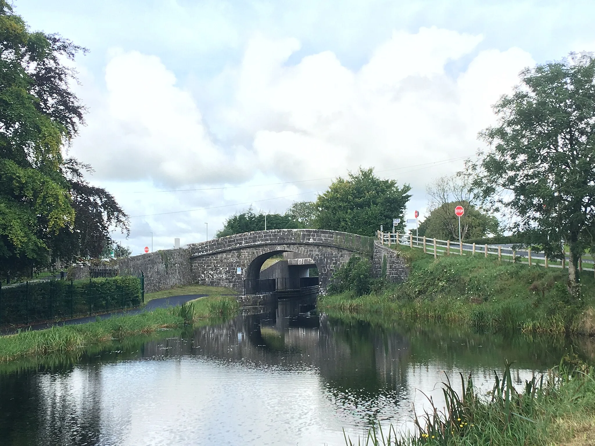 Photo showing: County Westmeath, Ballinea Bridge.