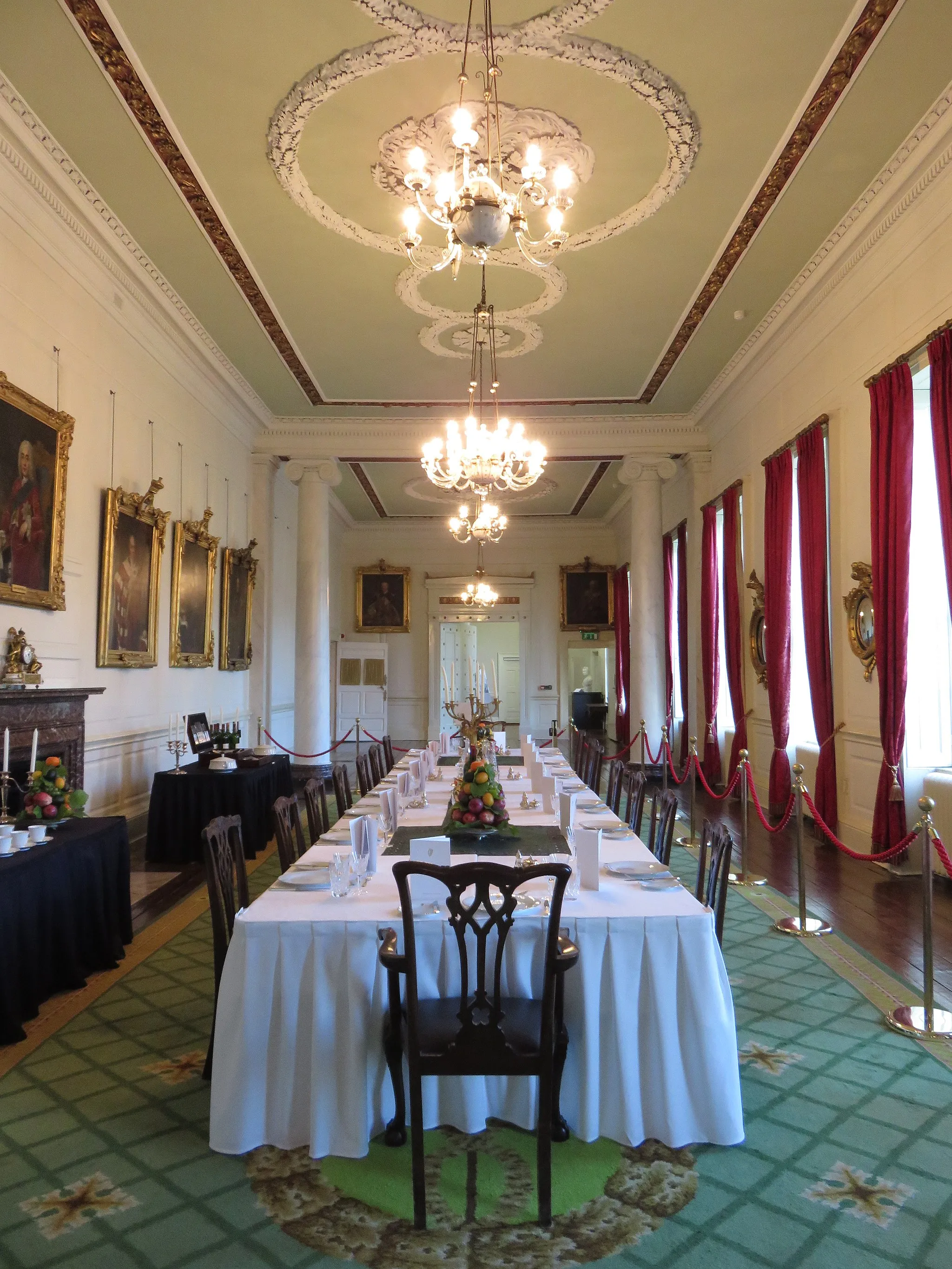 Photo showing: Portrait Gallery in the Dublin Castle State Apartments in 2018