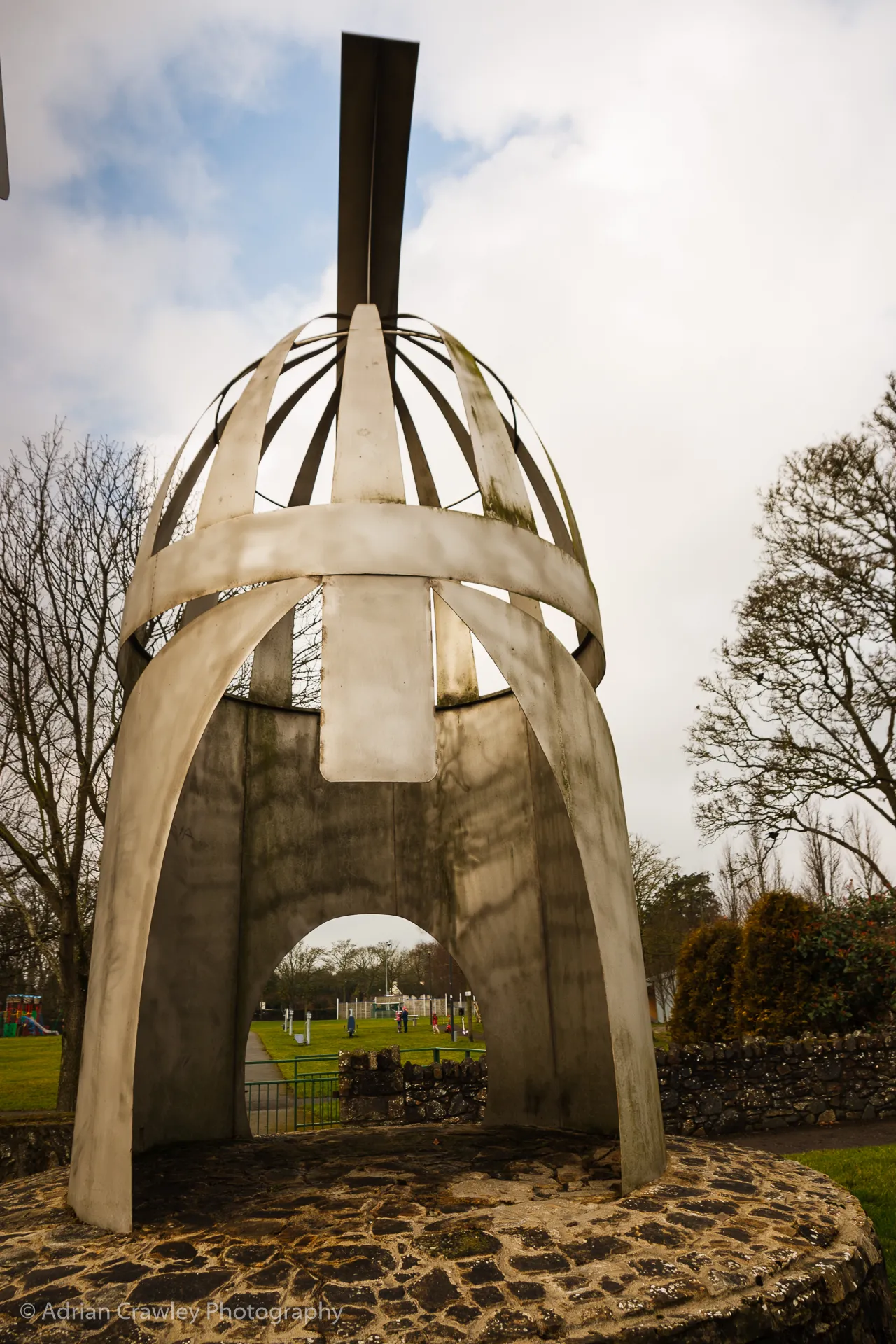 Photo showing: An Image of The Helmet Monument, Ardee
