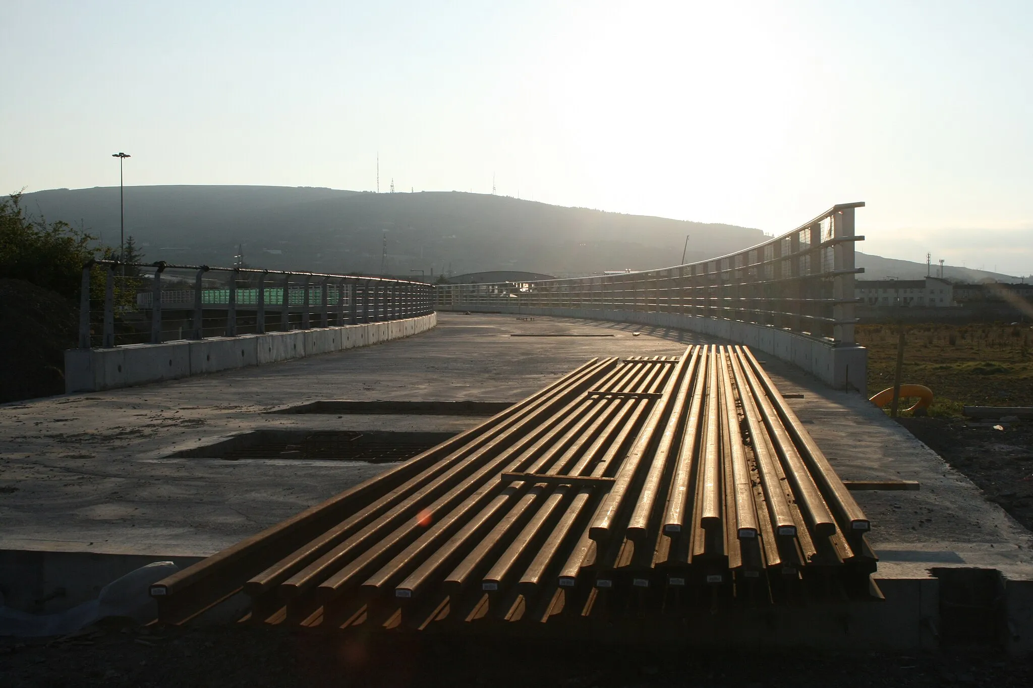 Photo showing: Luas bridge under construction over the M50 at Carrickmines