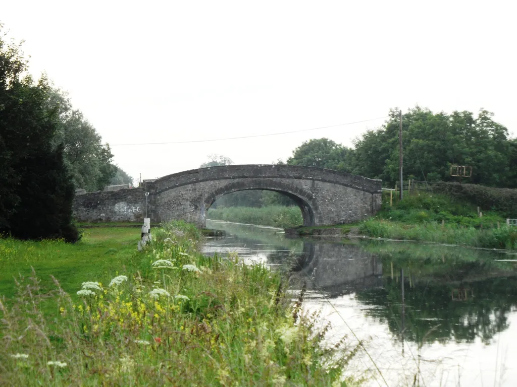 Photo showing: Bond Bridge on the Grand Canal near Allenwood, Co. Kildare