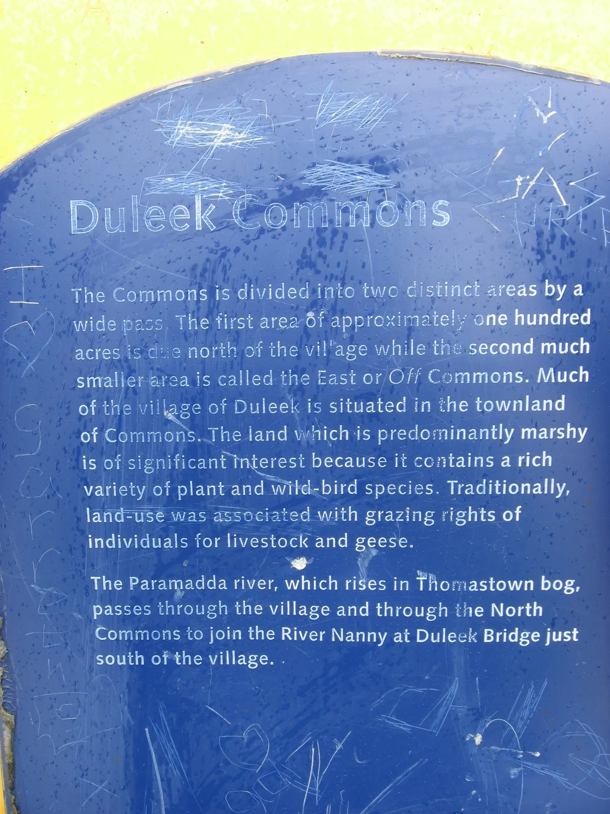 Photo showing: Information plaque at Commons, Duleek