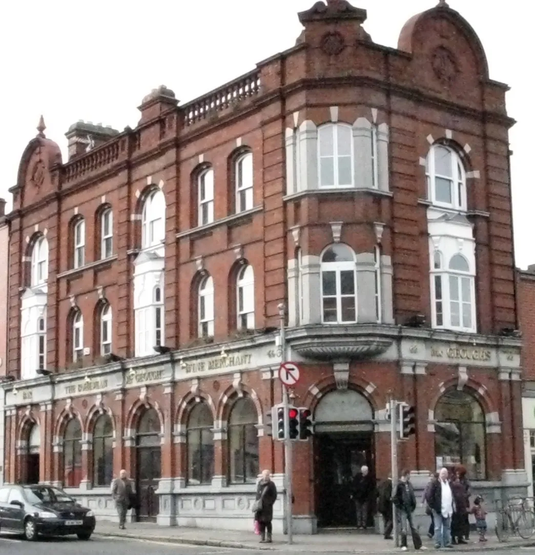 Photo showing: McGeough's public house, Phibsboro, Dublin.