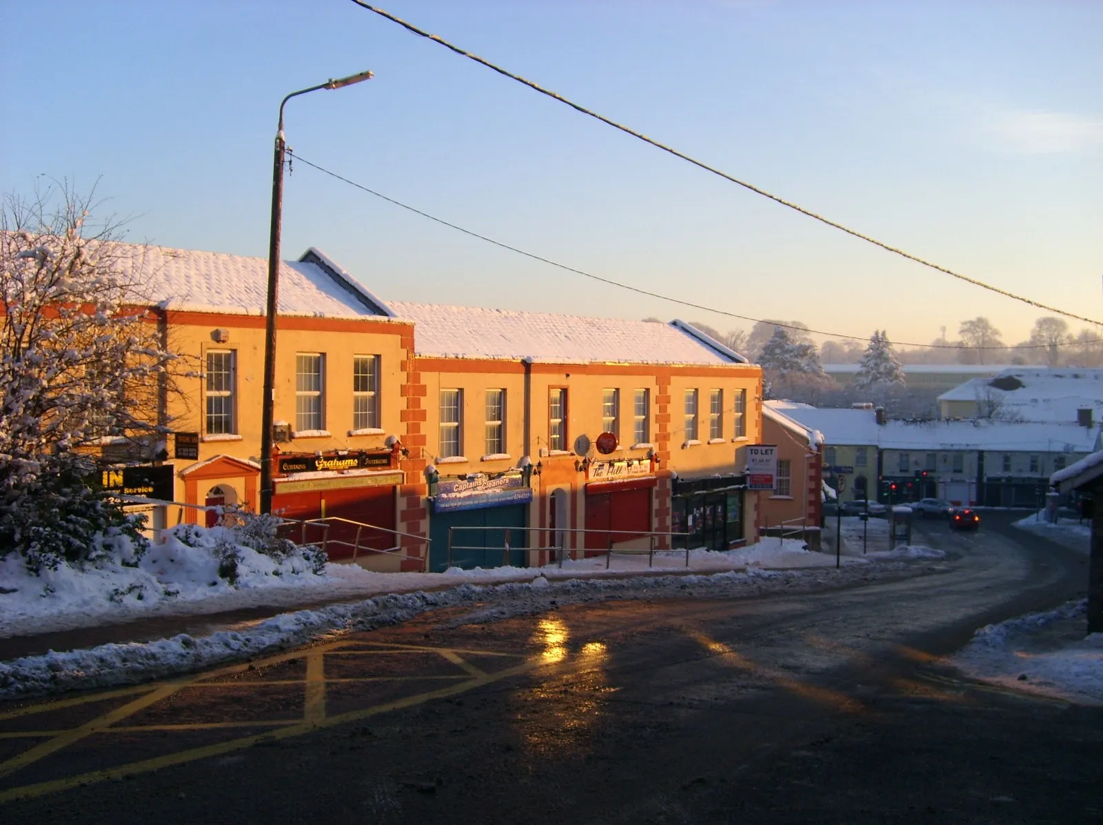 Photo showing: Christmas Day 2010 Captains Hill, Leixlip