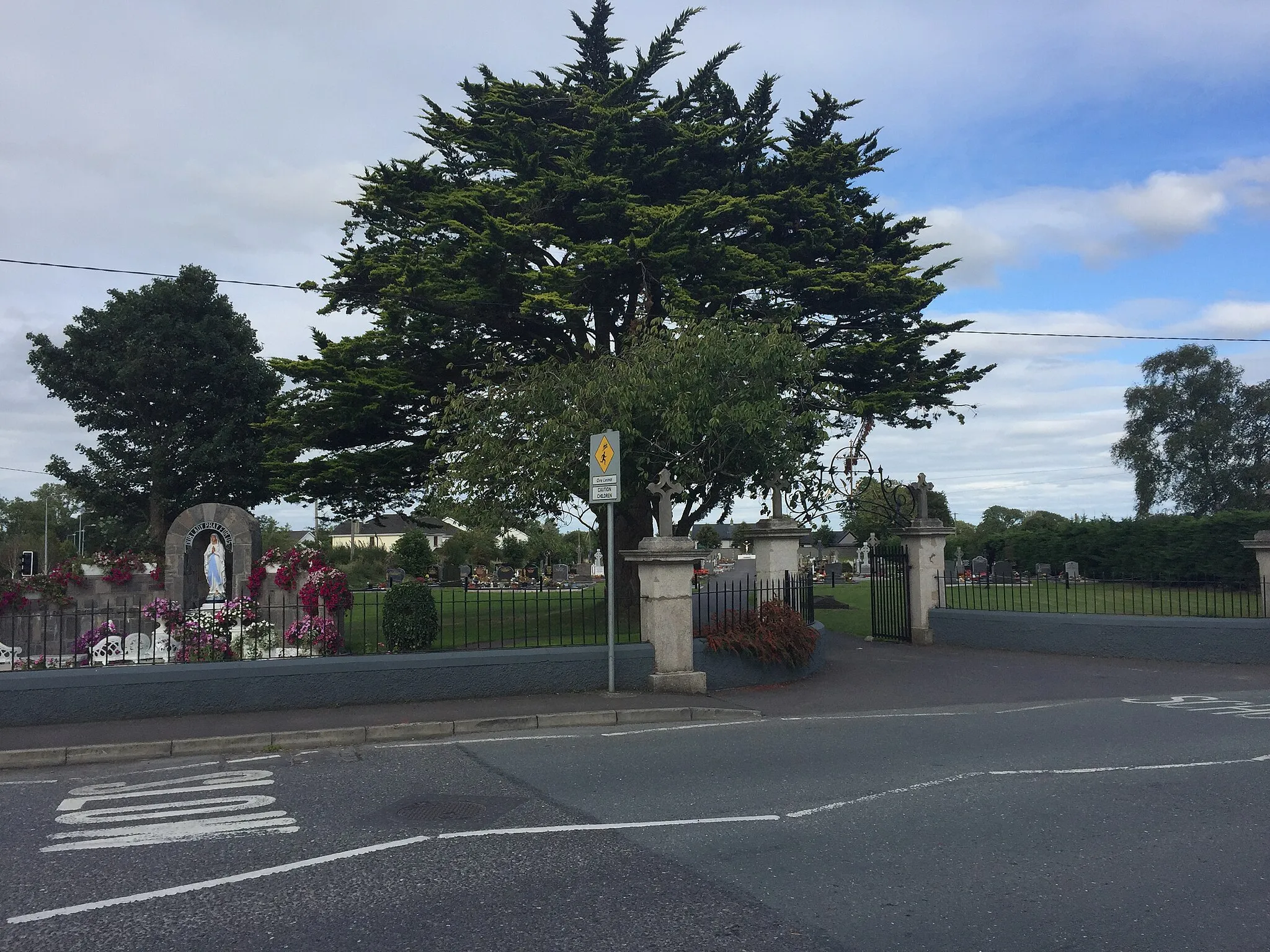 Photo showing: County Meath, St Mary's Cemetery.