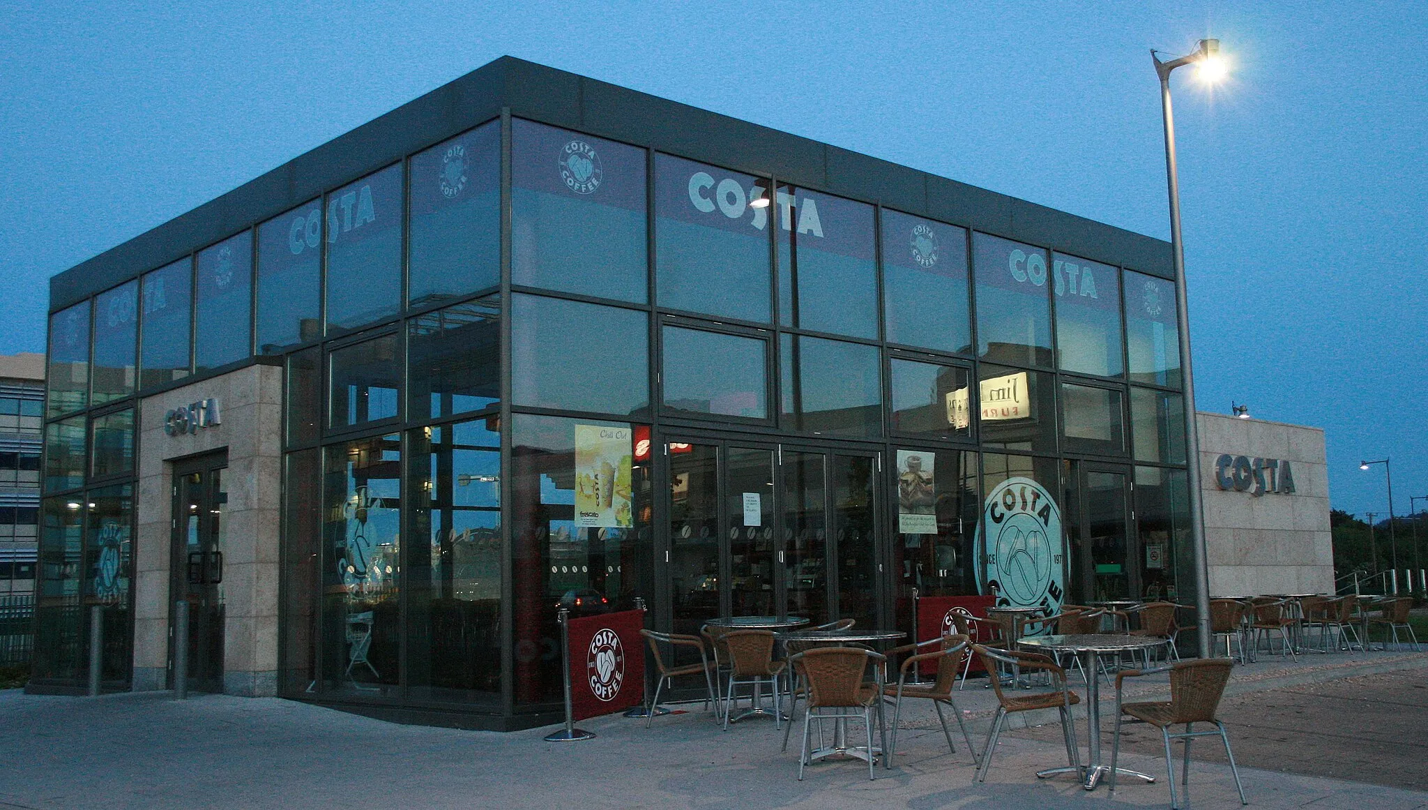 Photo showing: Costa Coffee at The Park, Carrickmines, Dublin 18, Ireland.