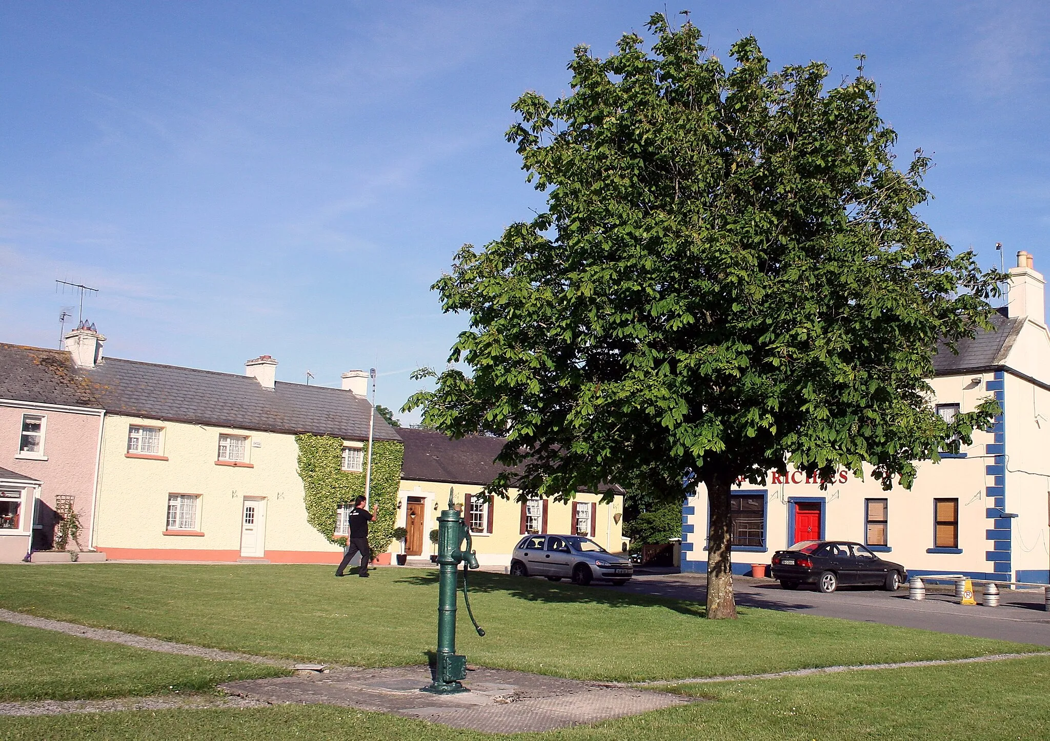 Photo showing: Clonbulloge, County Offaly, Ireland