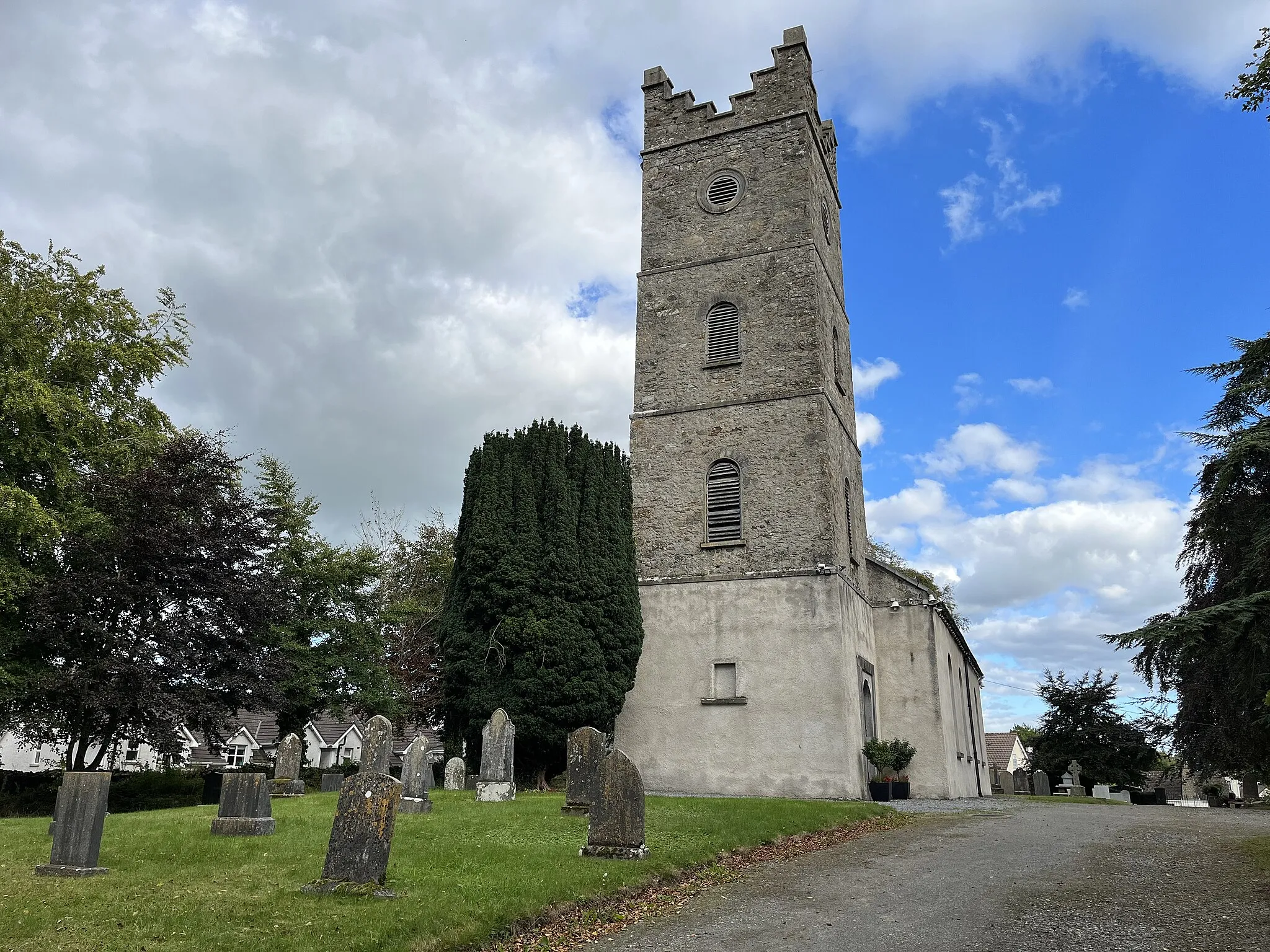 Photo showing: Clara, St Brigid's Church of Ireland Church.