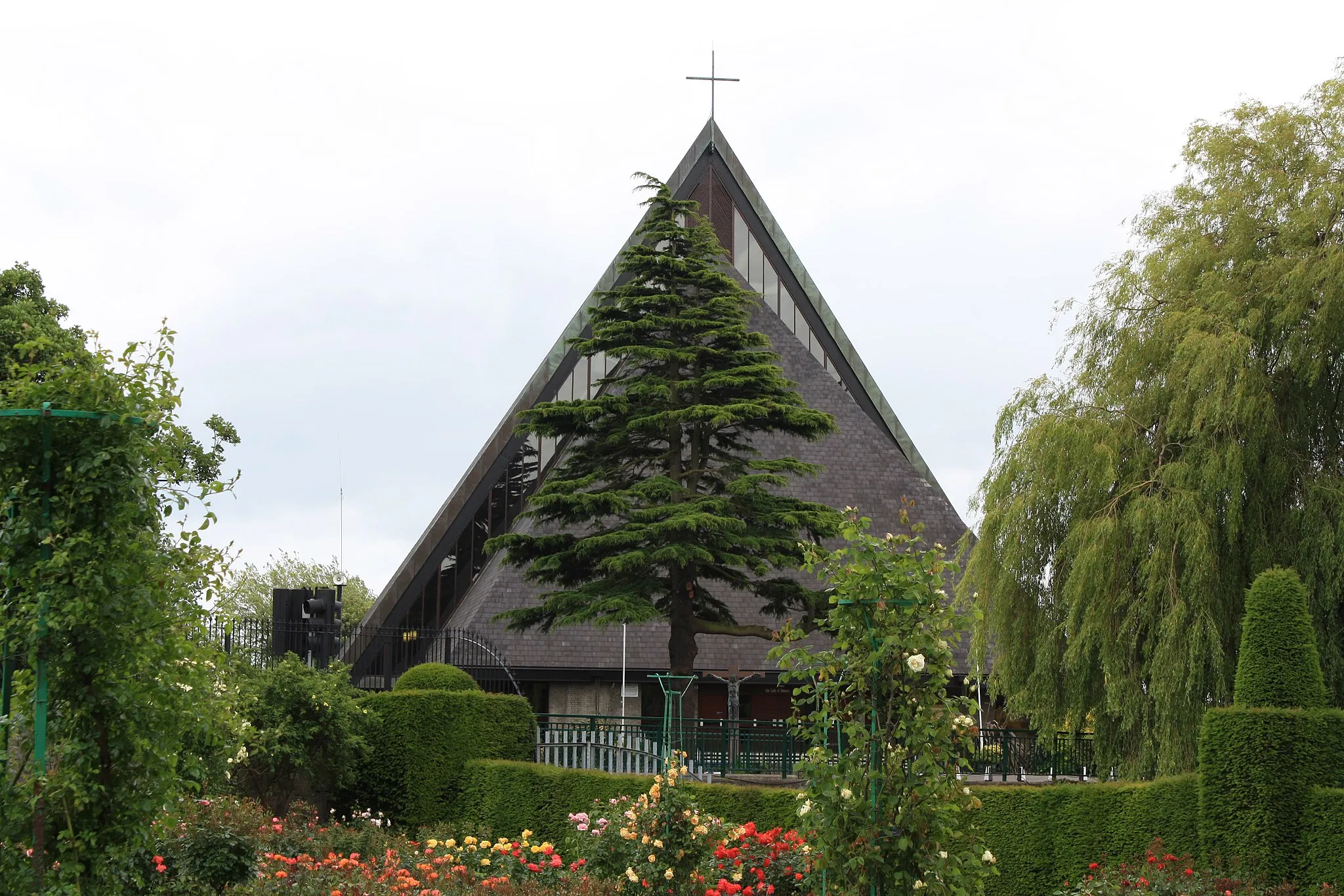 Photo showing: A Church near National Botanic Garden,Dublin,Ireland