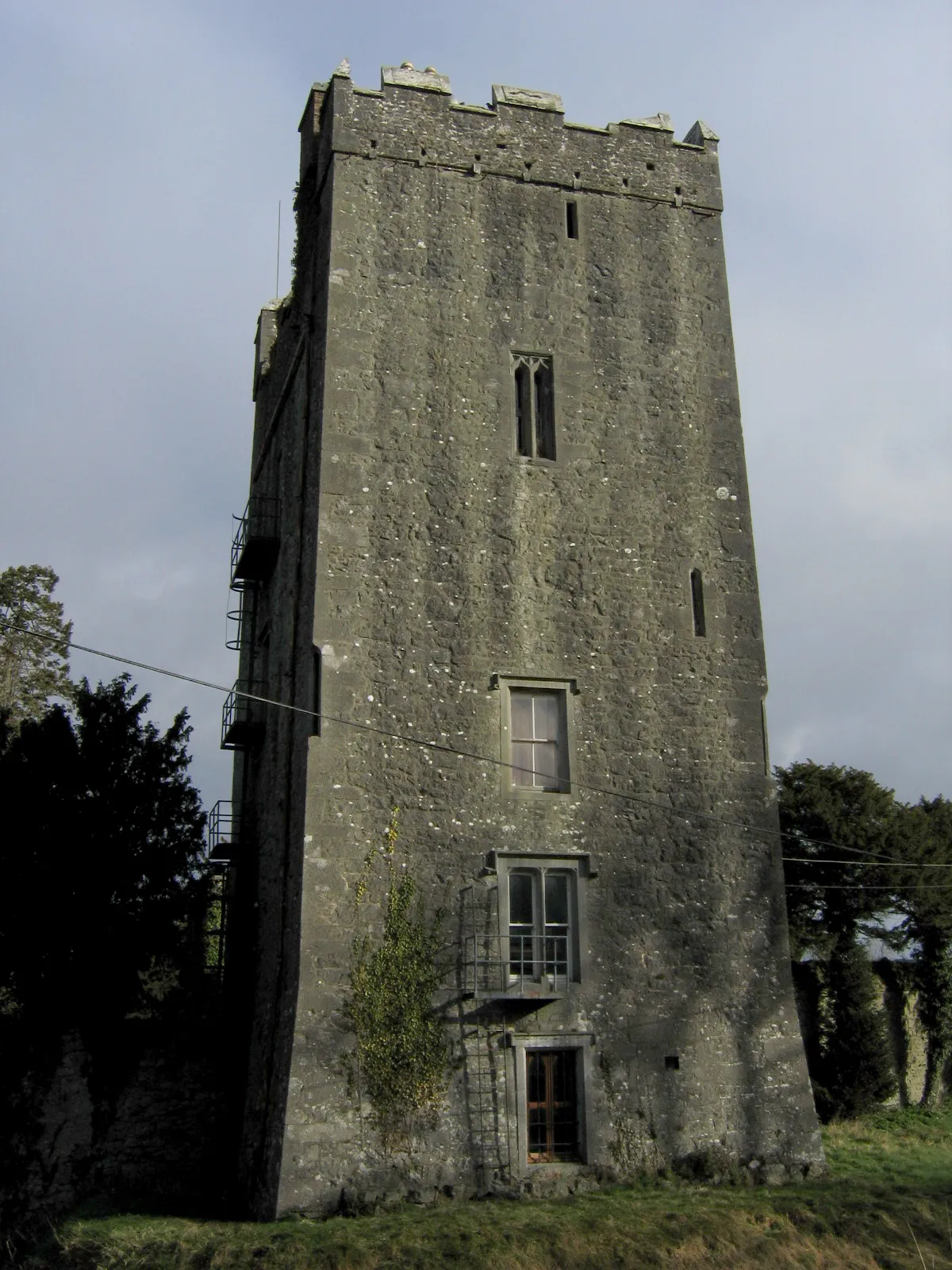 Photo showing: Foulksrath Castle, County Kilkenny, Republic of Ireland.