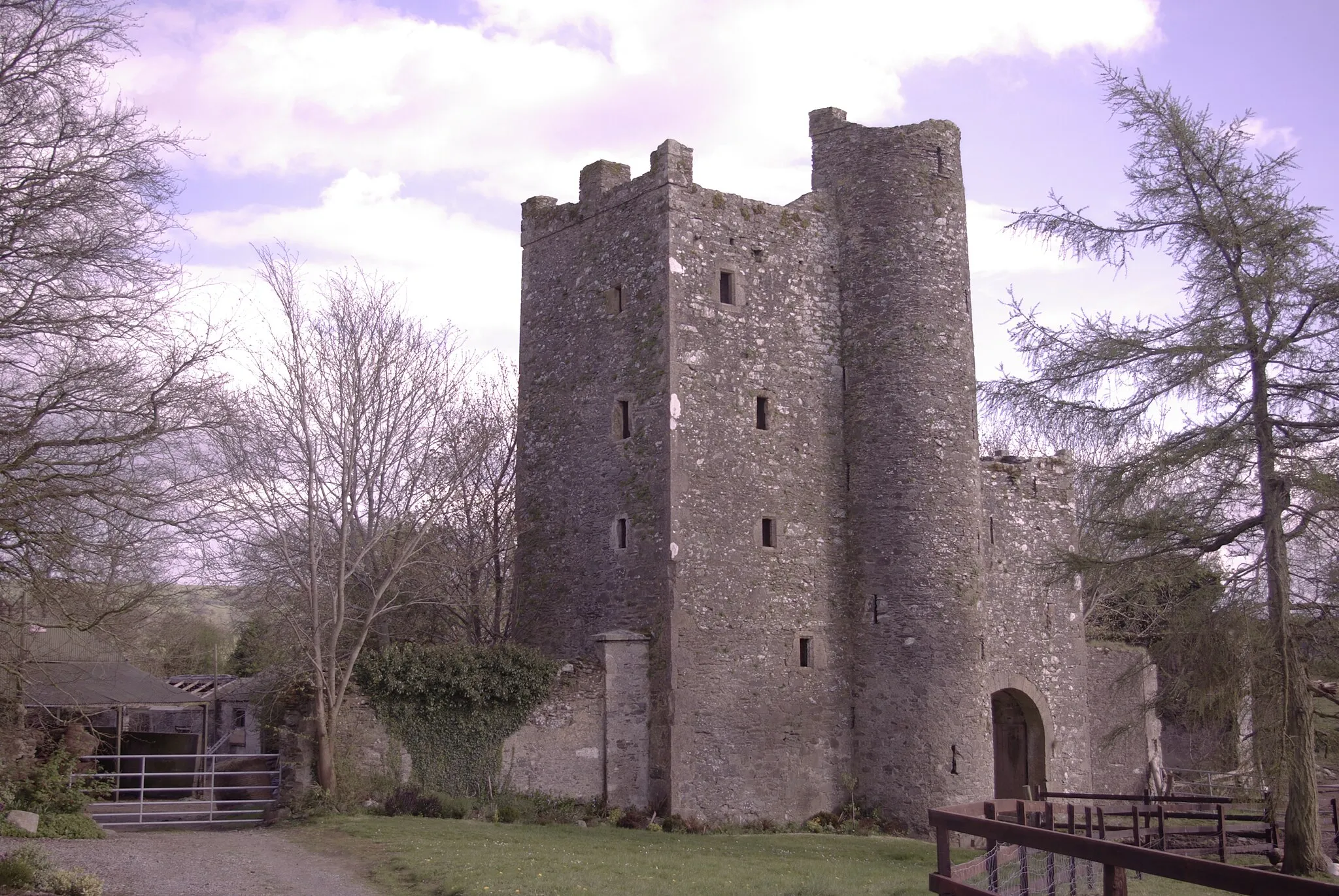 Photo showing: Kilteel tower-house, Kilteel, County Kildare, Ireland