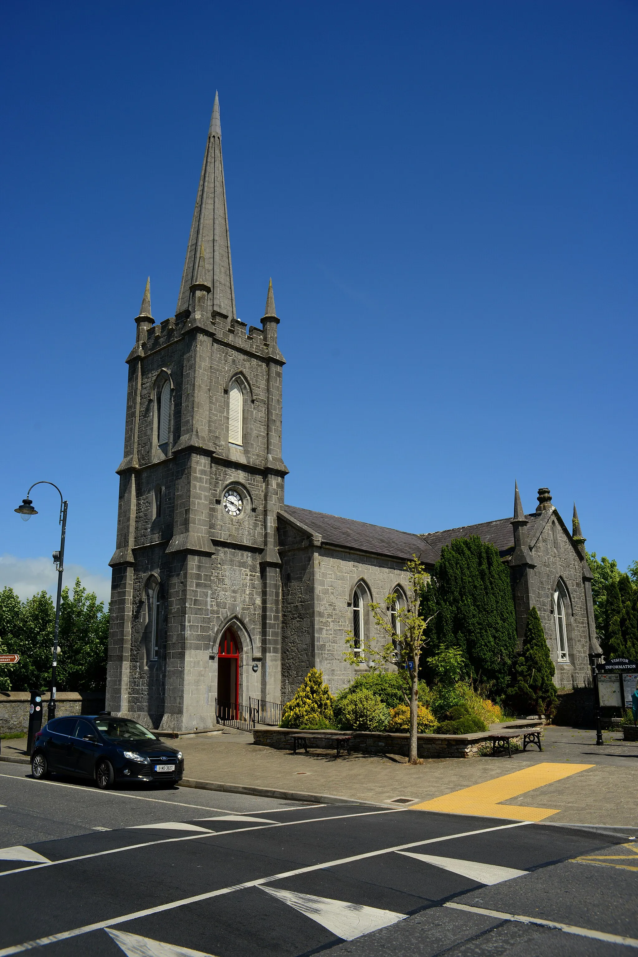 Photo showing: Library, Claremorris, Co. Mayo, Ireland