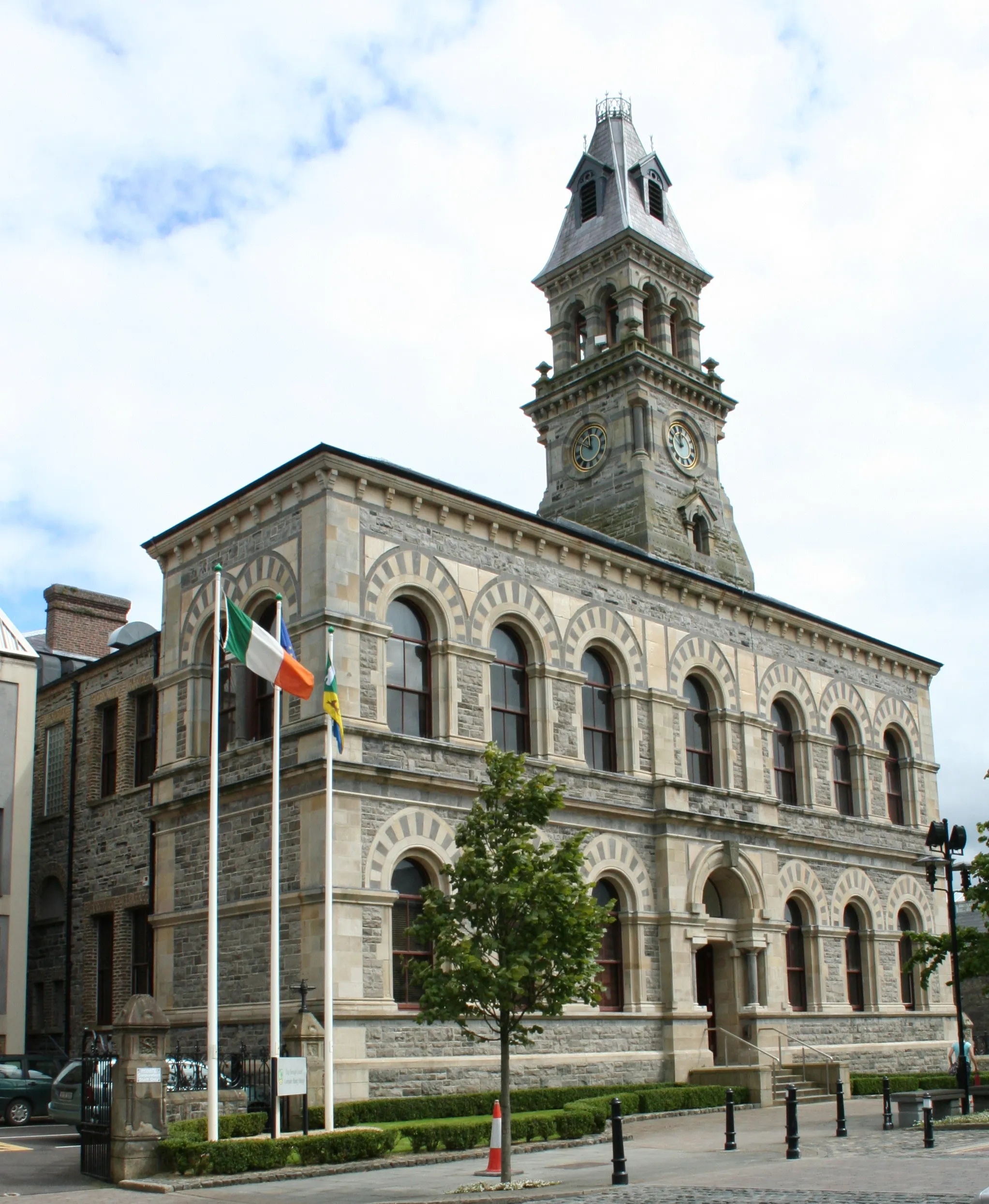 Photo showing: Sligo Borough Council
Credit: A Peter Clarke image