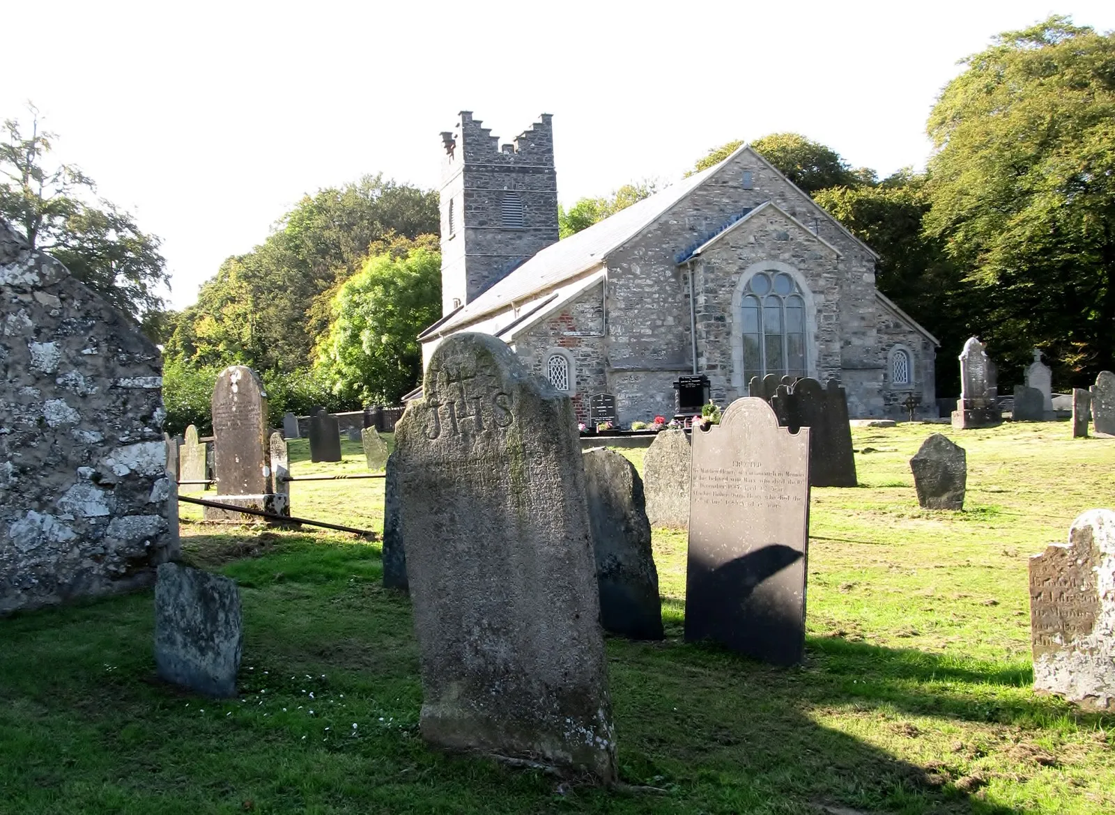 Photo showing: Creggan Church of Ireland Parish Church from the direction of the O'Neill vault