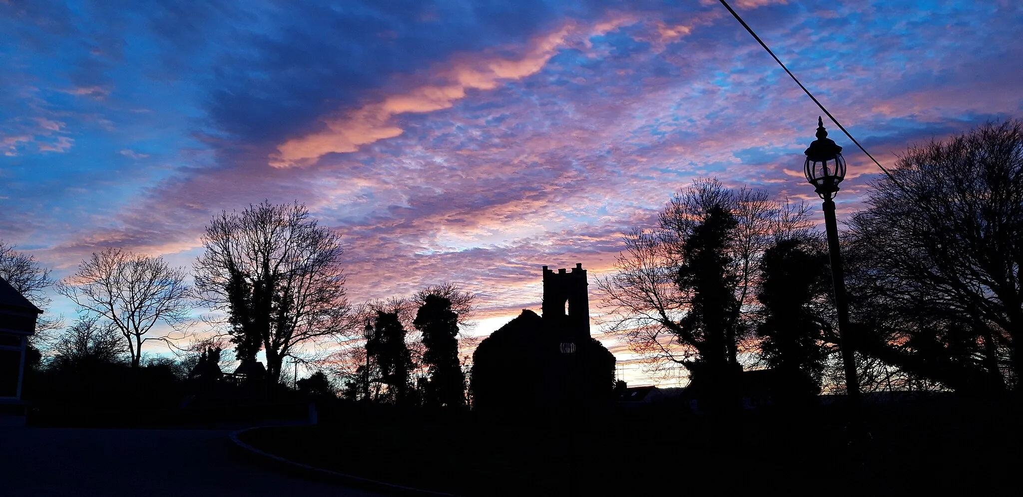 Photo showing: Picture of St Jude's chapel Camlough, South Armagh, Ireland taken on the 19th of January 2020 about 1630 using a Samsung smart phone. It is no longer possible to get this shot of the chapel because a house is now standing in front.