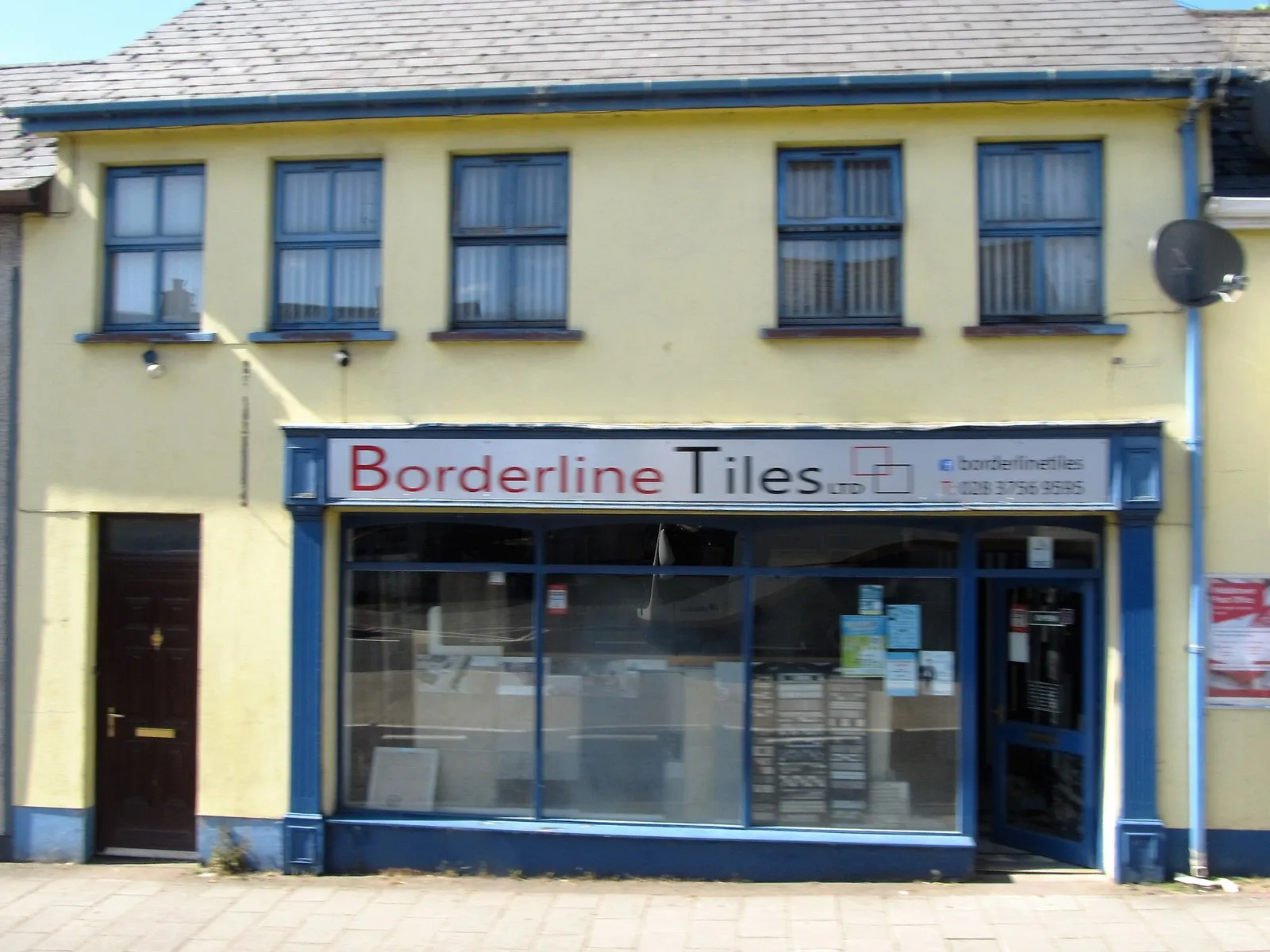 Photo showing: Borderline Tiles at Middletown, Co Armagh