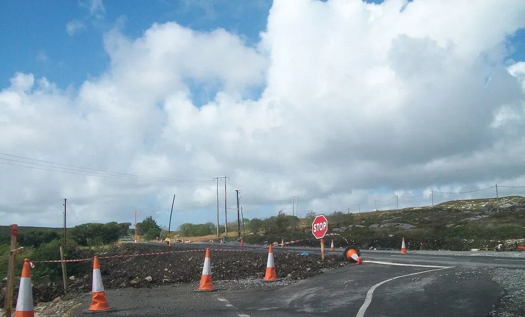 Photo showing: Temporary junction of the minor road from Dungloe with the N56 at Cloughwally