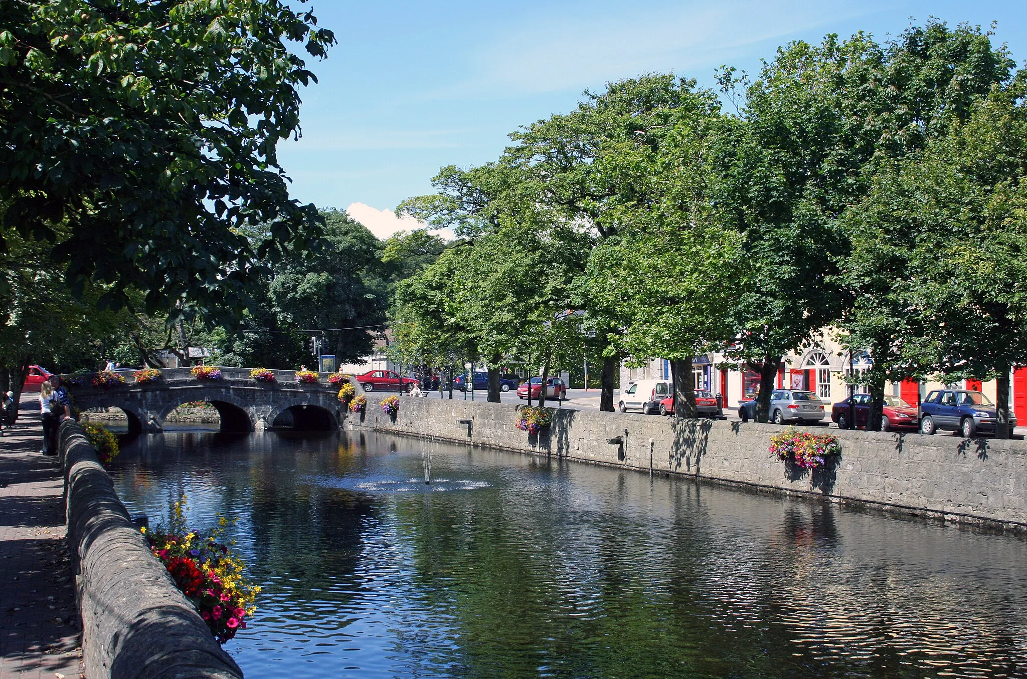 Photo showing: Westport canal