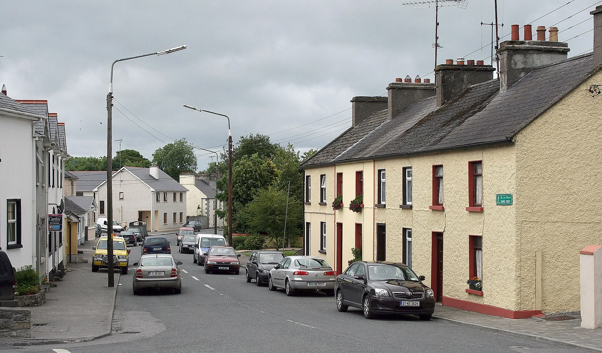 Photo showing: Chapel Street, Elphin, County Roscommon, Ireland