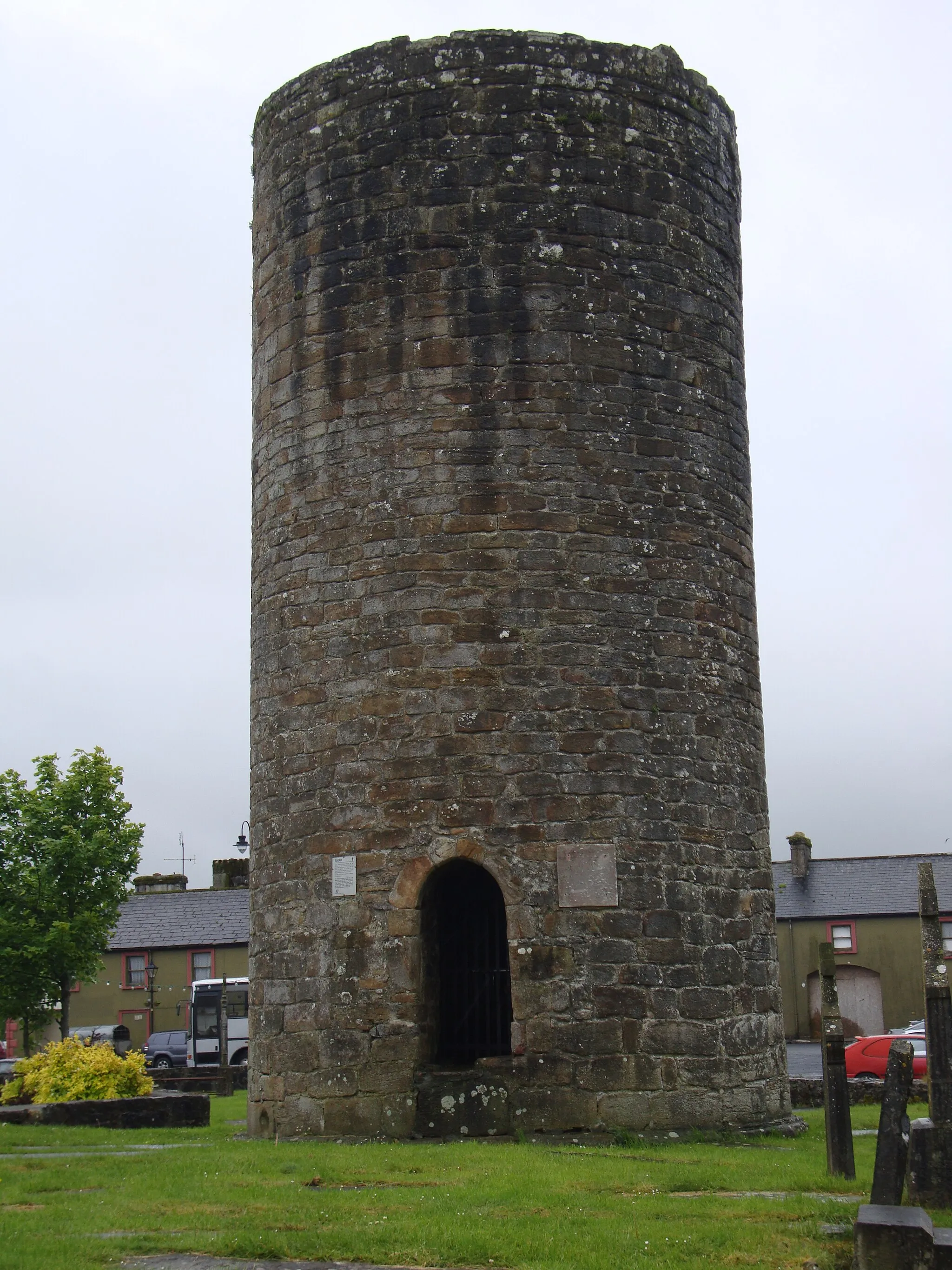 Photo showing: Photograph of Balla round tower, Co. Mayo, Ireland