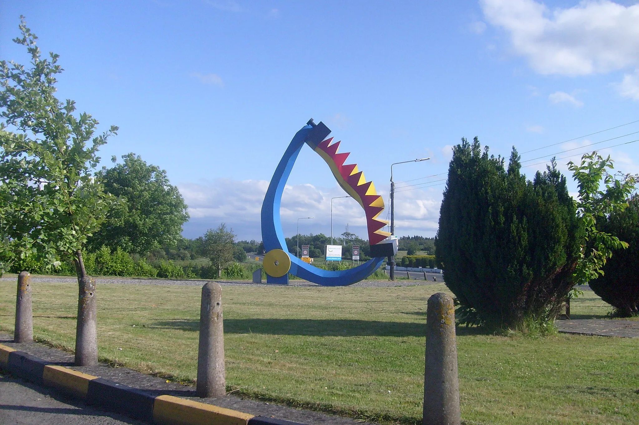 Photo showing: Accordion structure, Ballindine, Co Mayo, Ireland