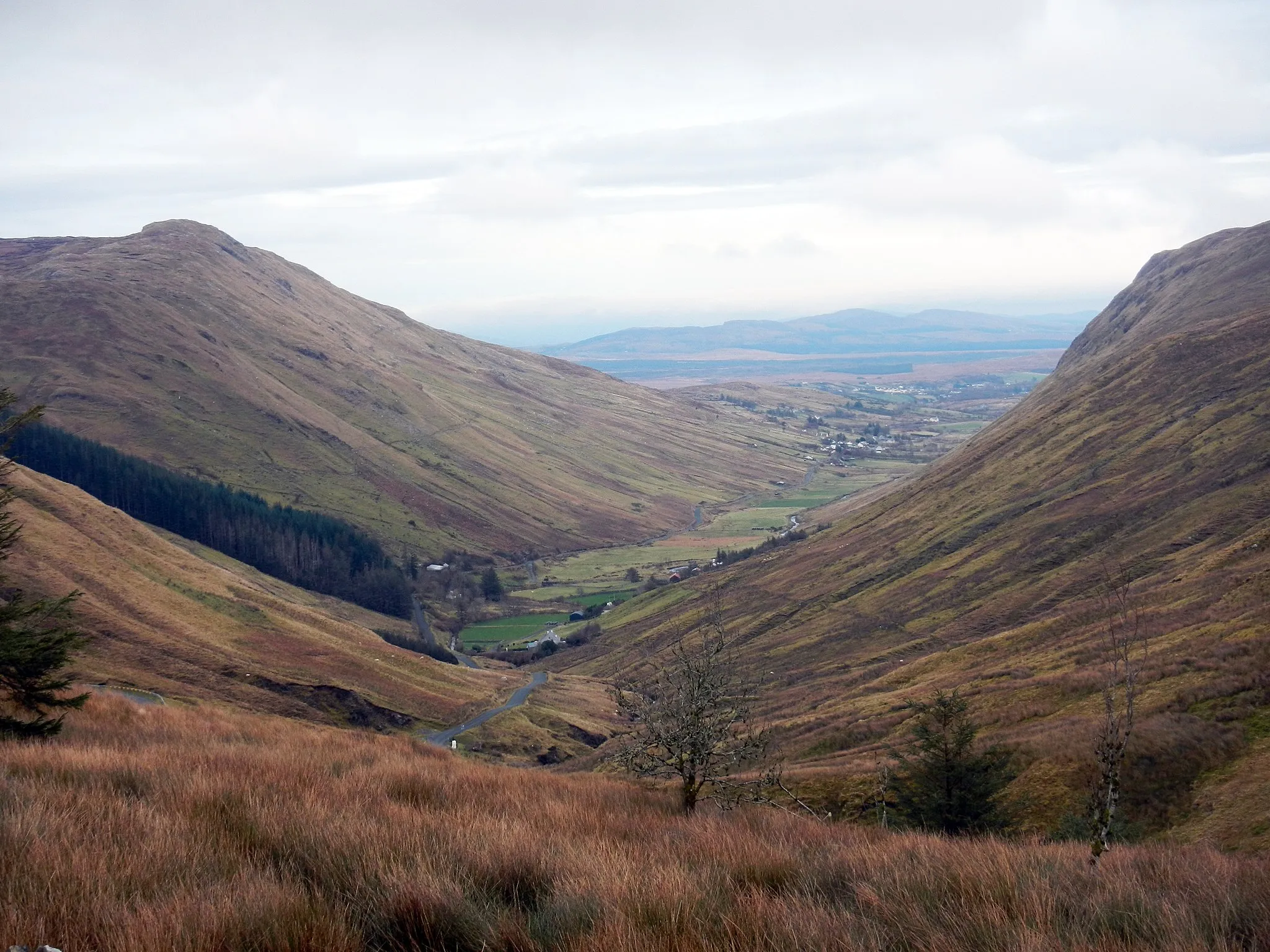 Photo showing: Glengesh Pass looking NE into Ardara, County Donegal, Ireland.