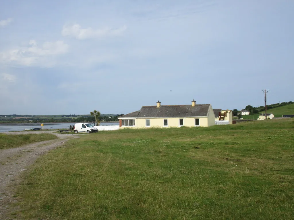 Photo showing: Bungalow at Ferrypoint