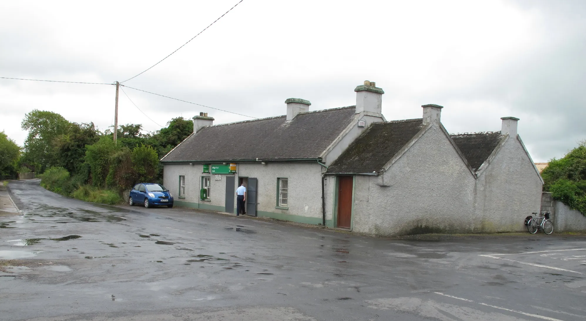 Photo showing: Crecora Post Office