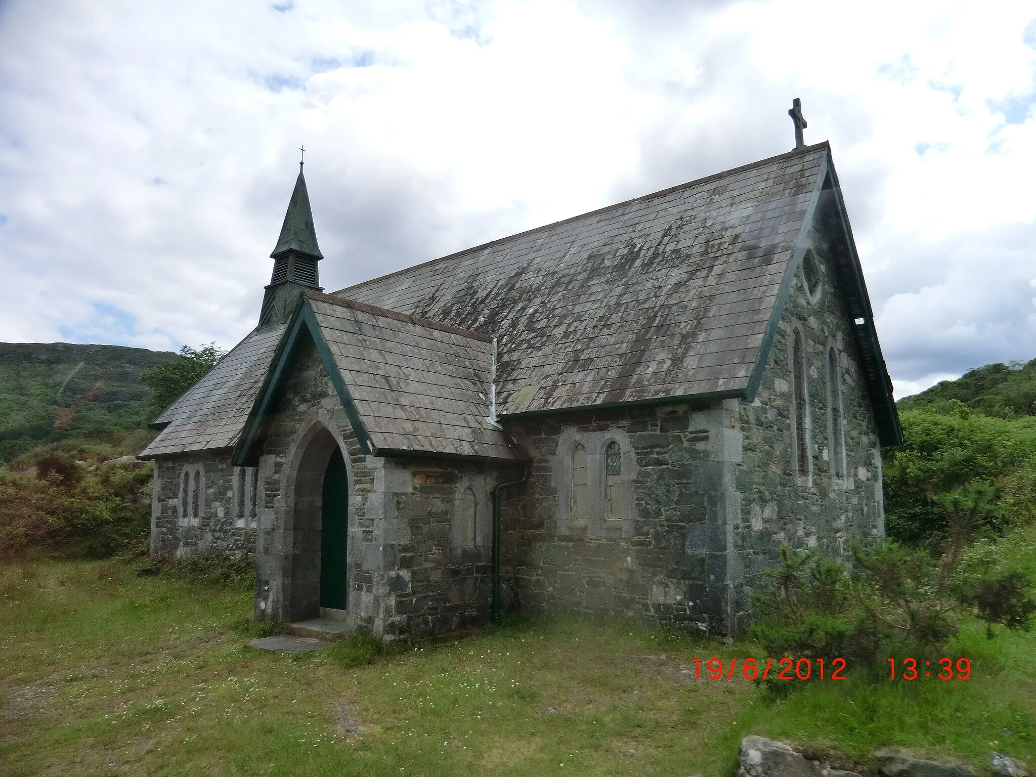Photo showing: Old Church in Incheens