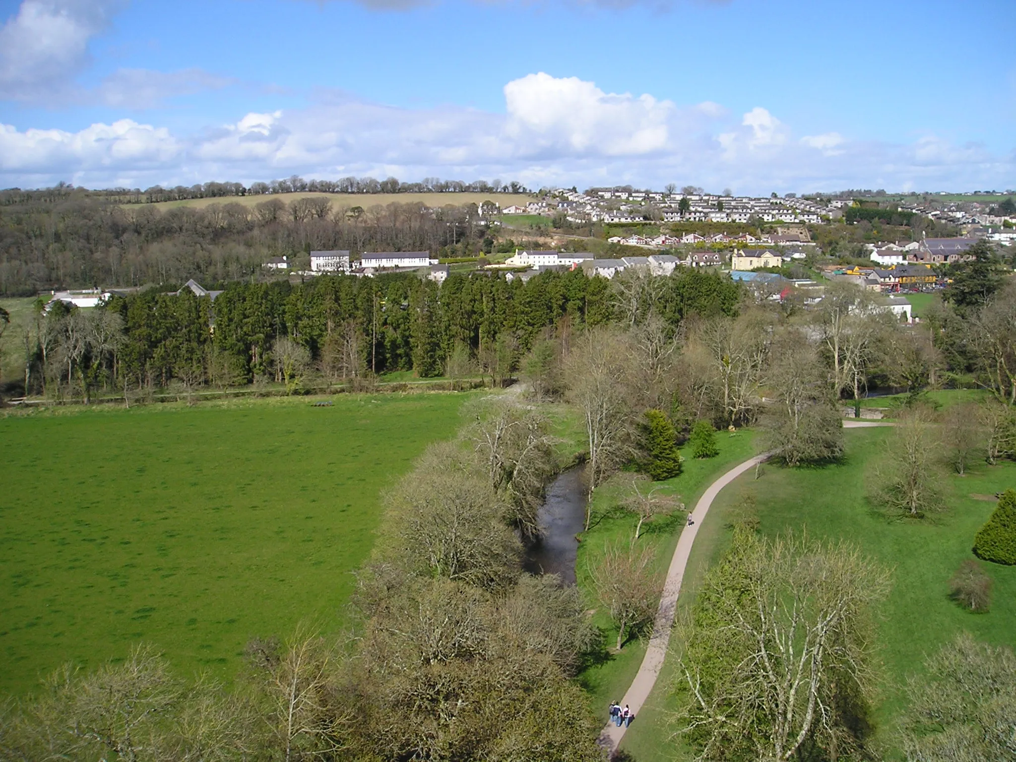 Photo showing: The village of Blarney from the top of the Castle