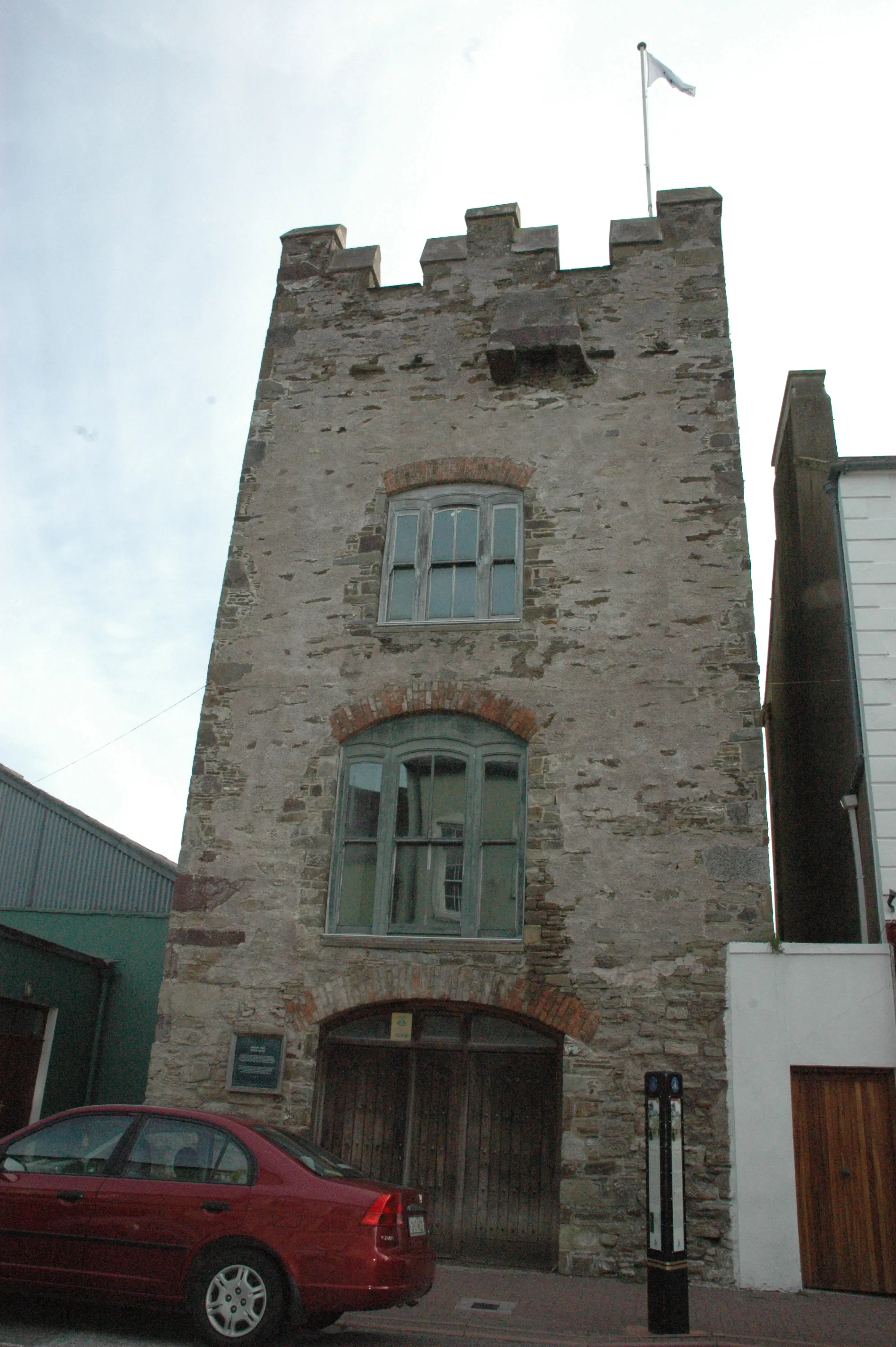 Photo showing: Tynte's Castle from the front, Youghal, Co. Cork