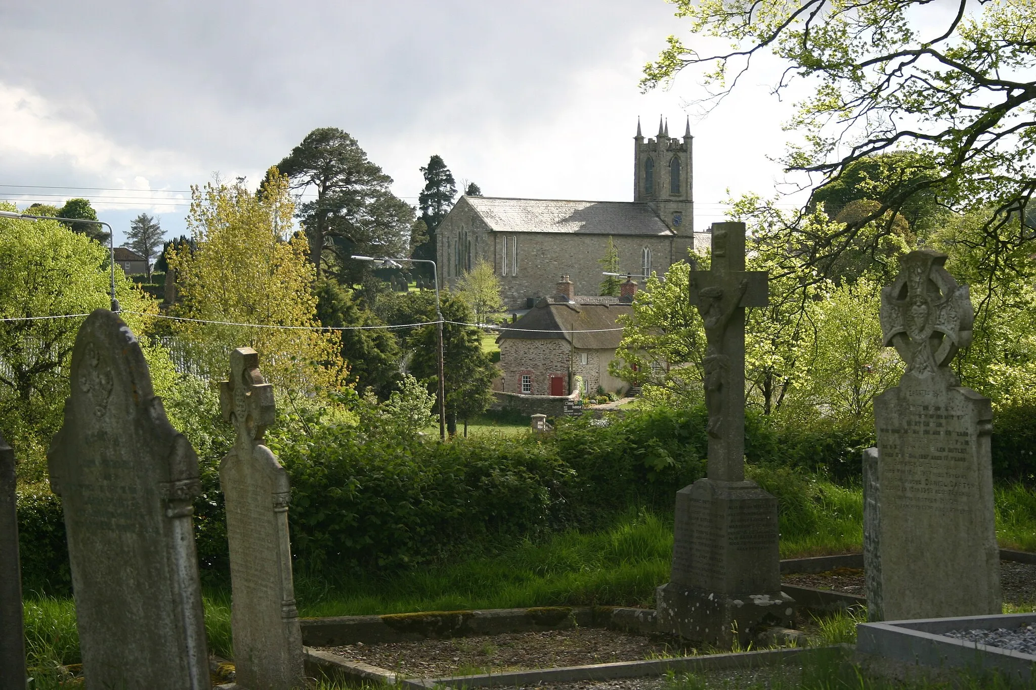 Photo showing: Ferns View from St. Peters Church of St Edan's Cathedral and Cottage