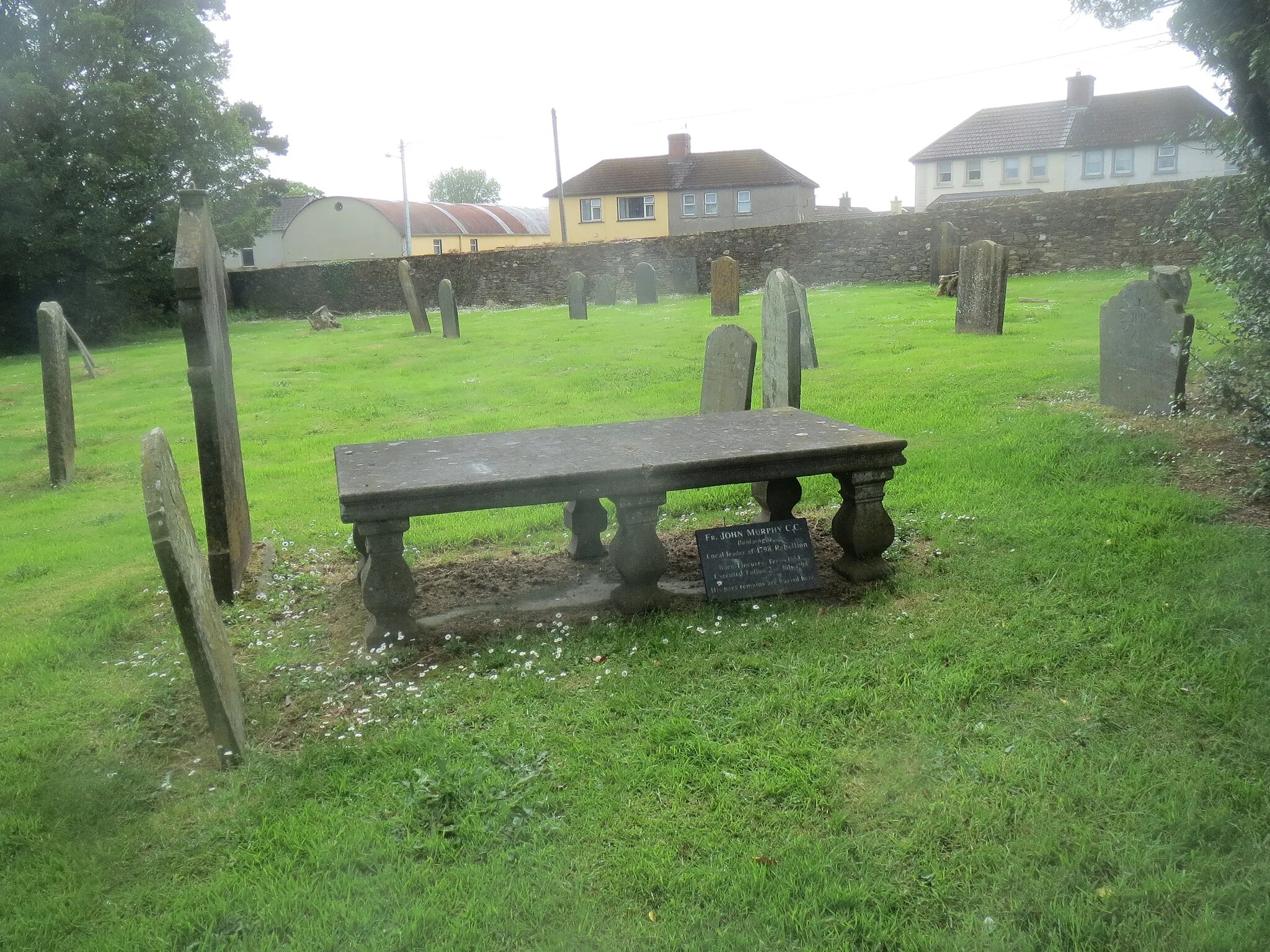 Photo showing: Grave of Father Murphy