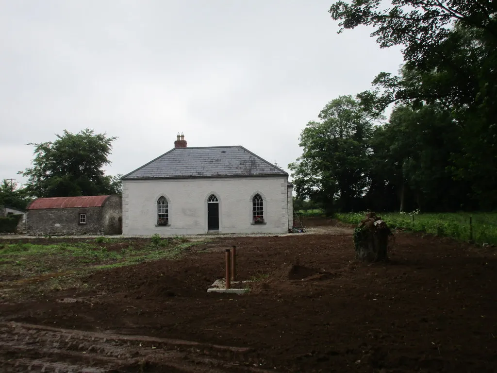 Photo showing: Renovated cottage