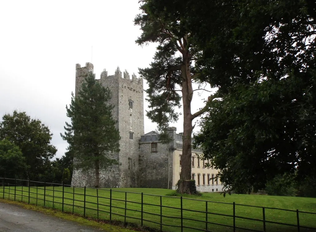 Photo showing: Castle Widenham