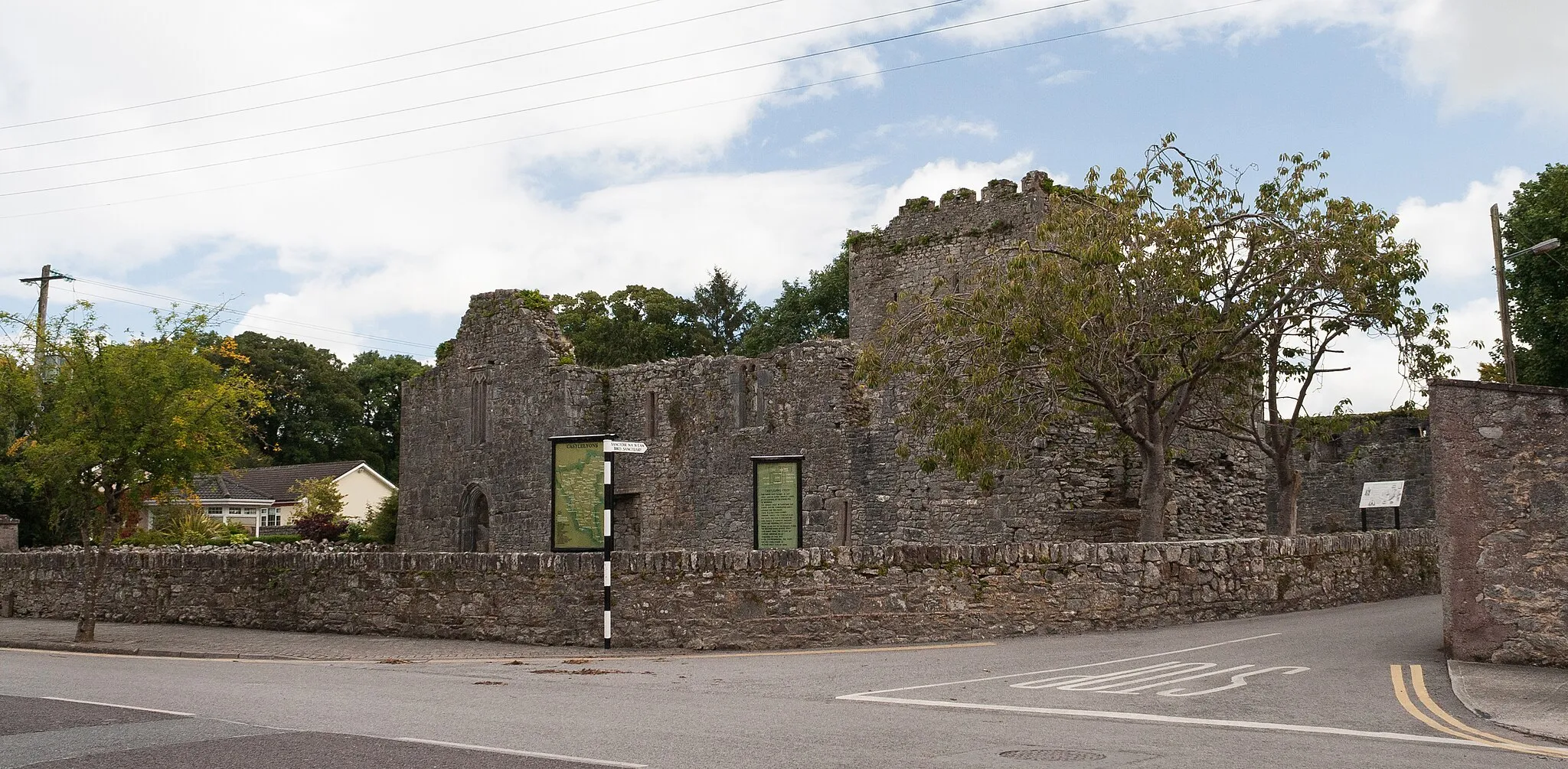 Photo showing: West range of the friary as seen from the road.