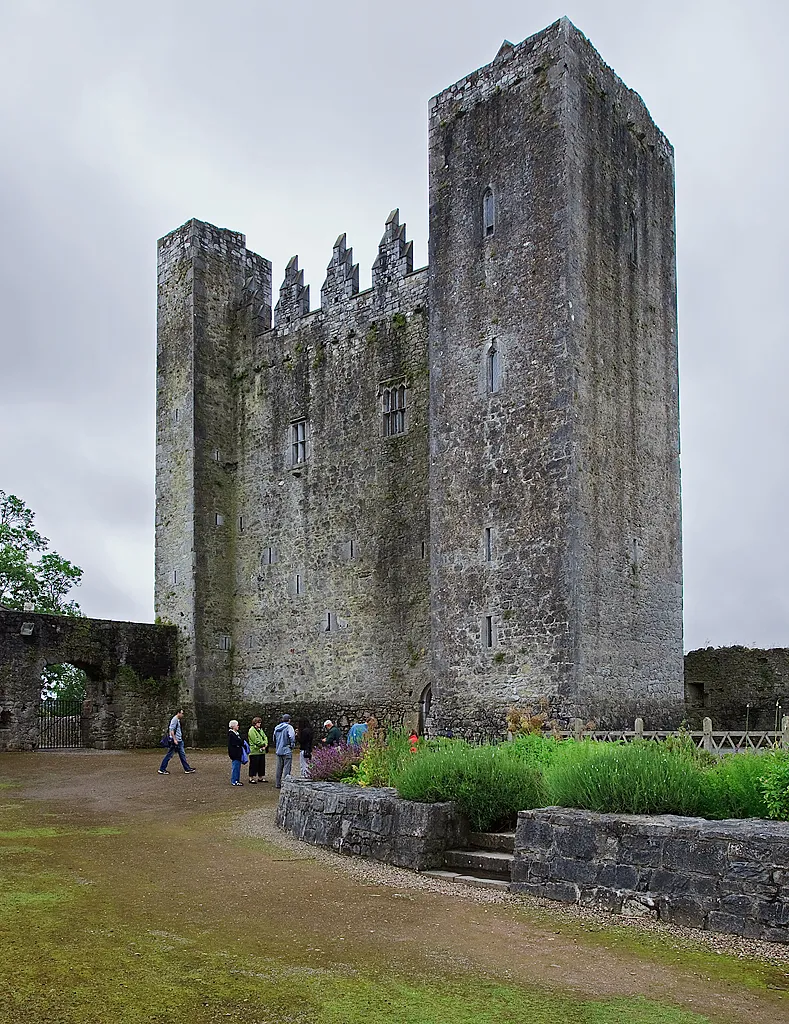 Photo showing: Castles of Munster: Barryscourt, Cork