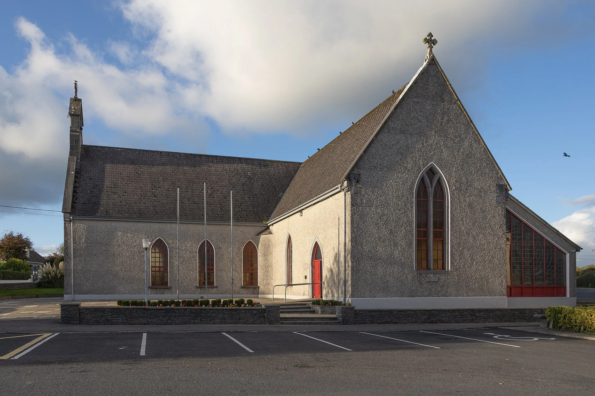 Photo showing: Sixmilebridge, St Mary's and St Finaghta's Church.