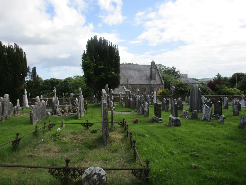 Photo showing: The graveyard, Ballynoe