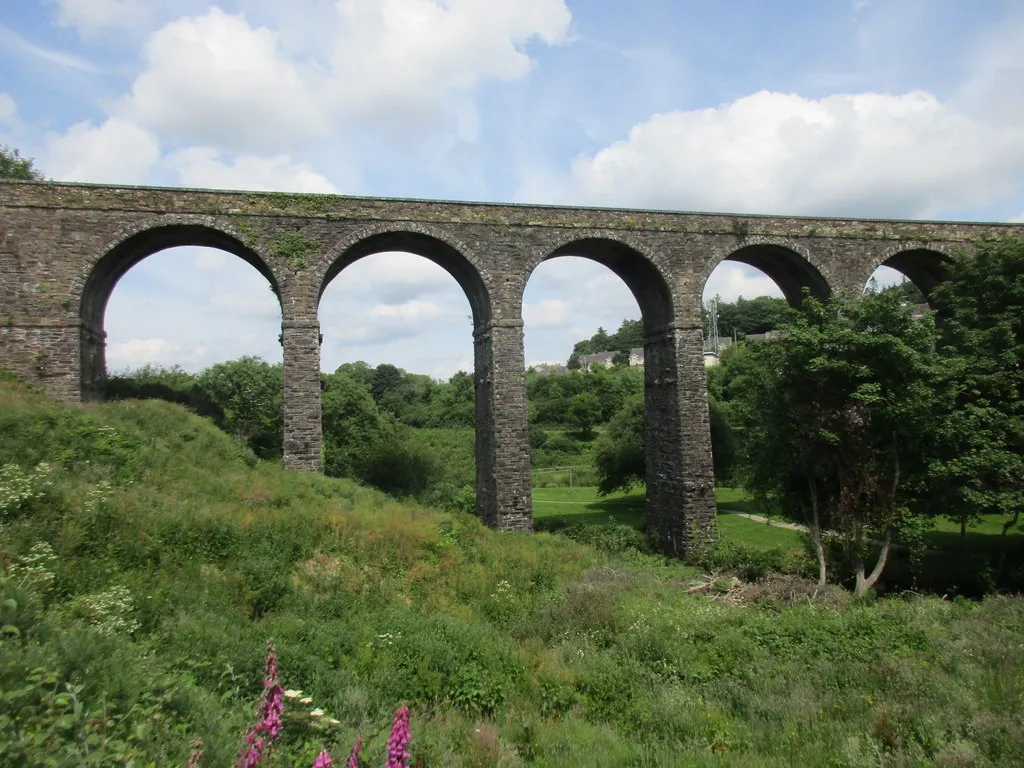 Photo showing: Kilmacthomas Viaduct