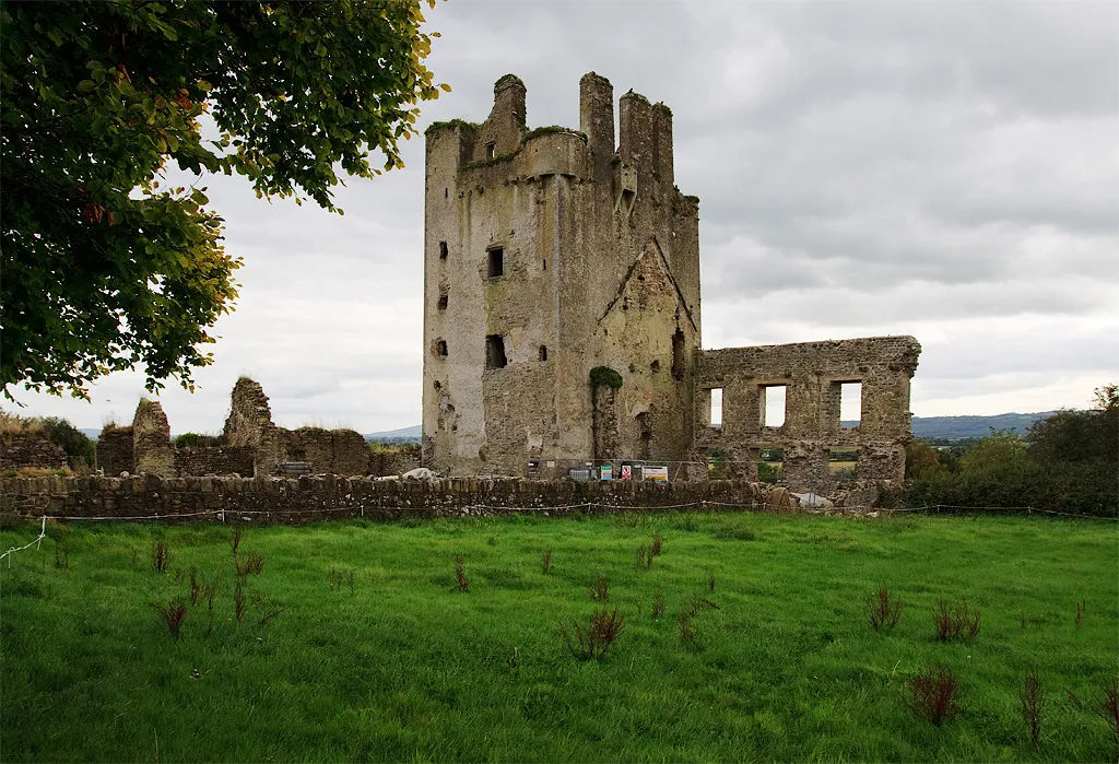 Photo showing: Castles of Munster: Kilcash, Tipperary, Ireland