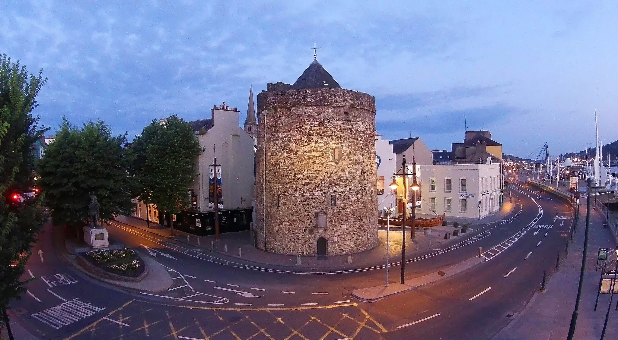 Photo showing: Reginalds Tower - the oldest working Civic Building in Ireland. Waterford city celebrates its 1100th birthday in 2014.
