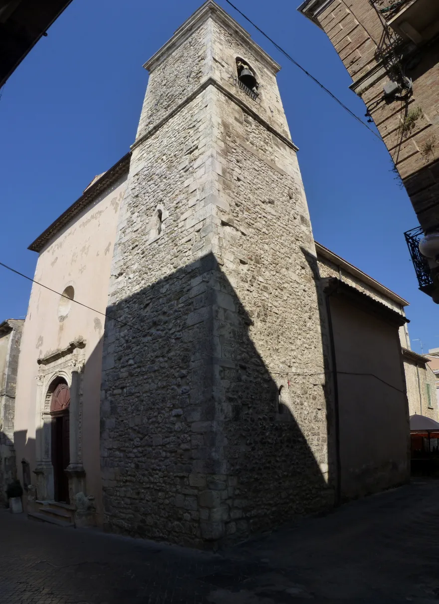 Photo showing: The church of San Nicola di Bari Guardiagrele, in the province of Chieti, Abruzzo
