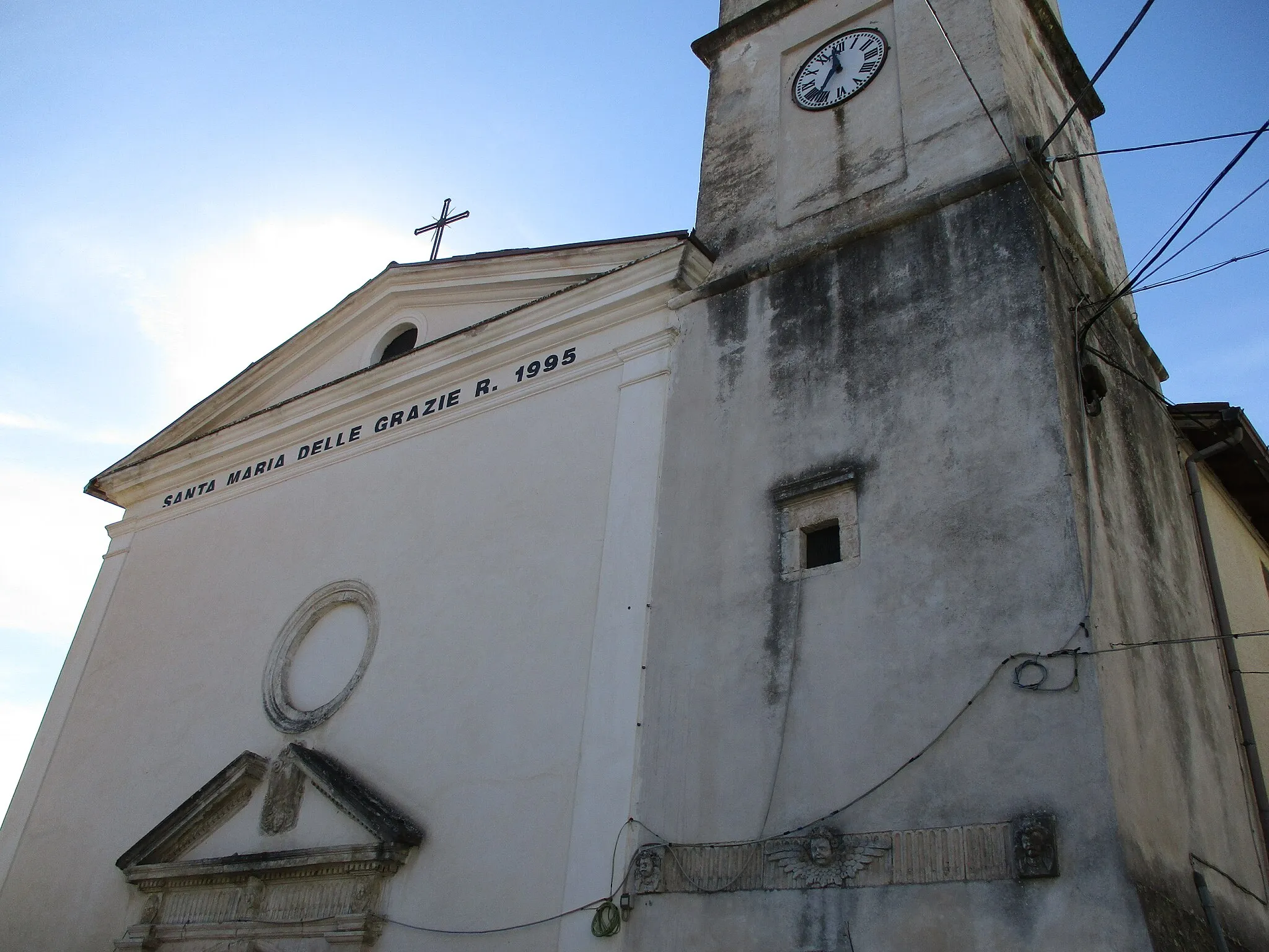 Photo showing: Facciata e campanile della chiesa