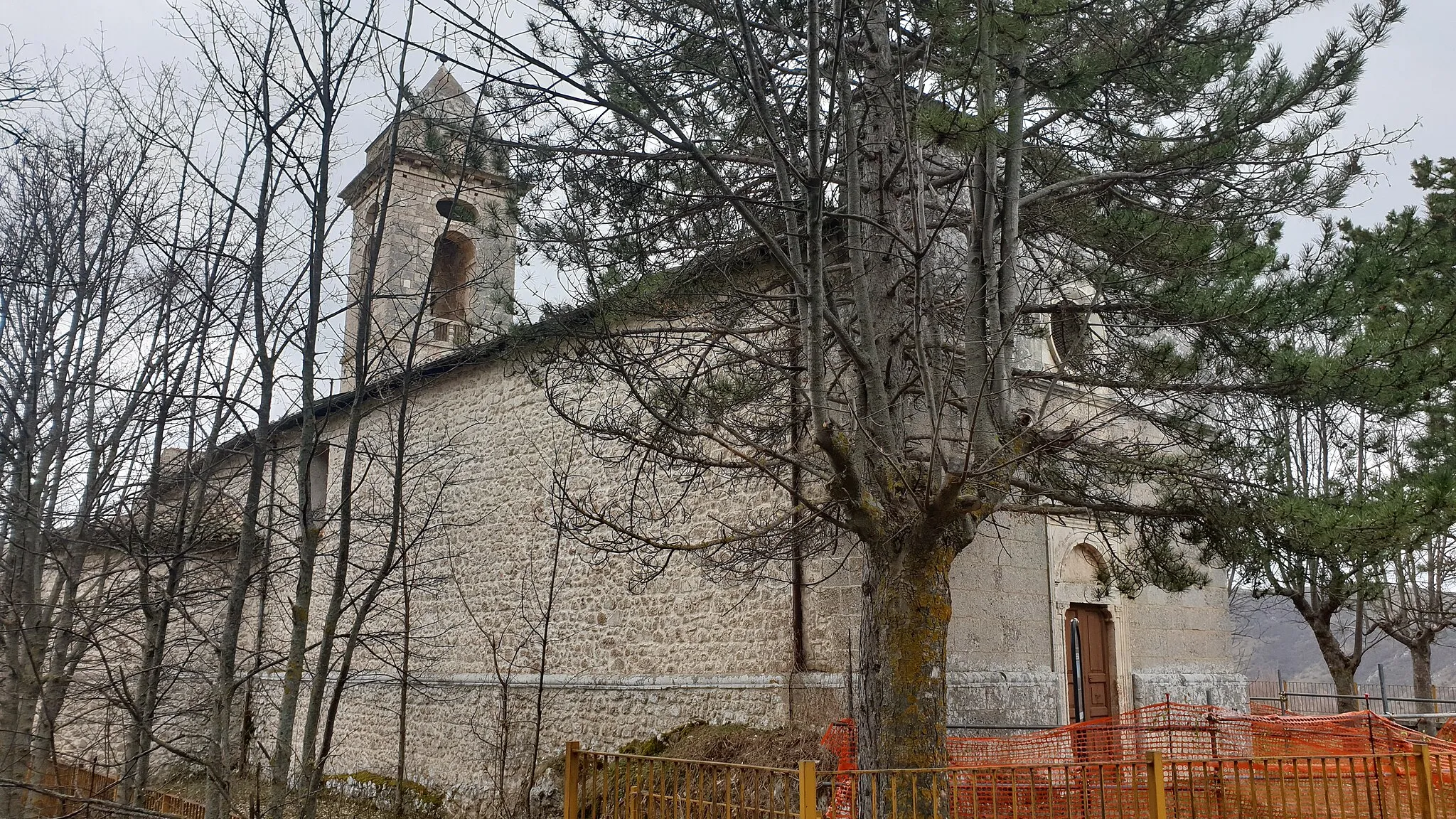 Photo showing: Santo Stefano di Sessanio - Chiesa di Santo Stefano Protomartire